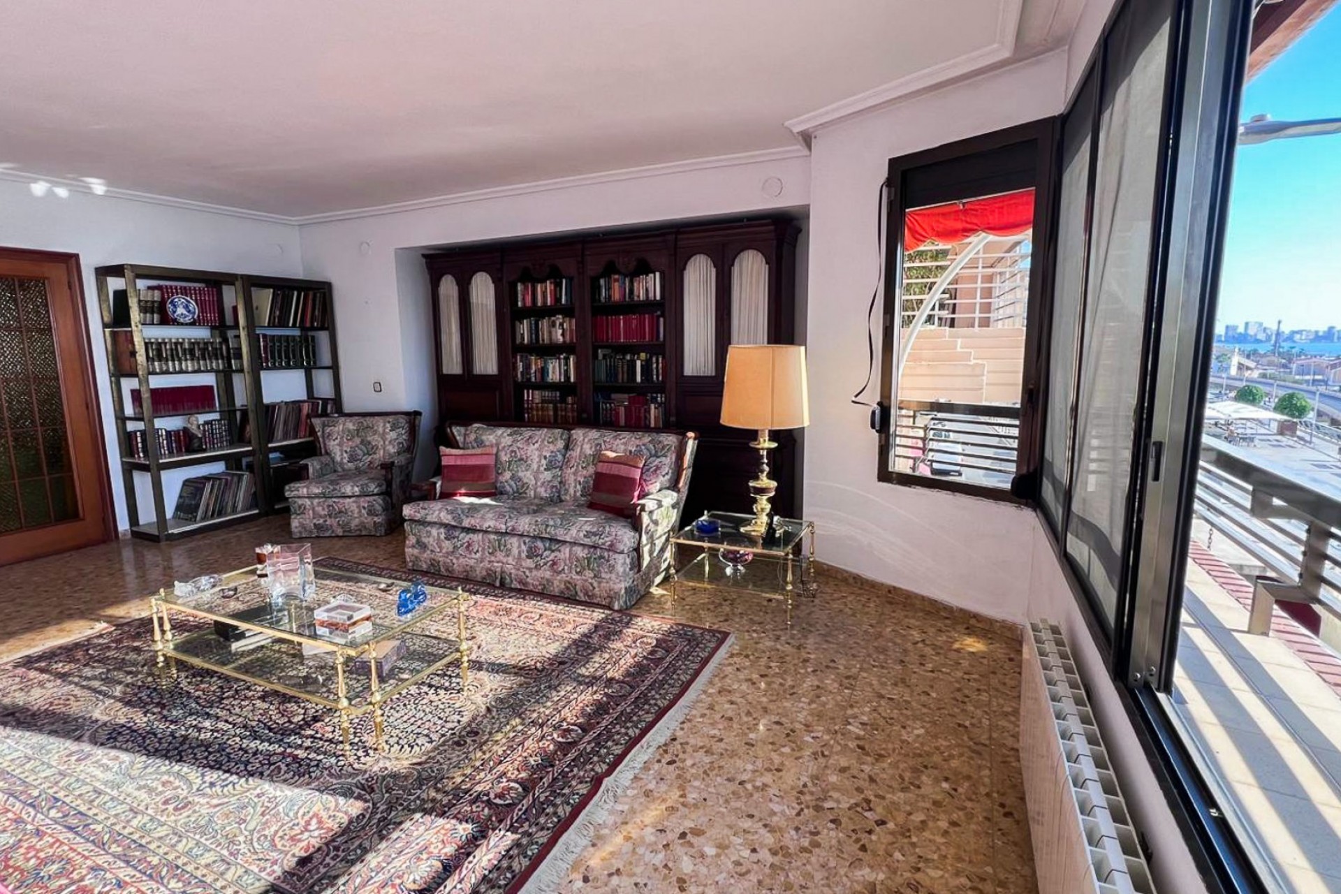 Reventa - Apartamento -
Alicante - Centro