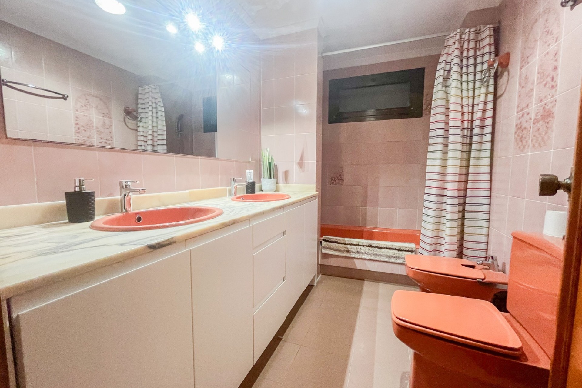 Reventa - Apartamento -
Alicante - Centro