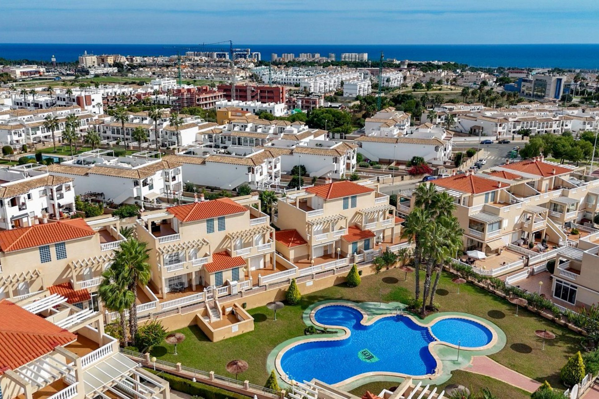 Reventa - Apartamento -
Orihuela Costa - Playa Flamenca