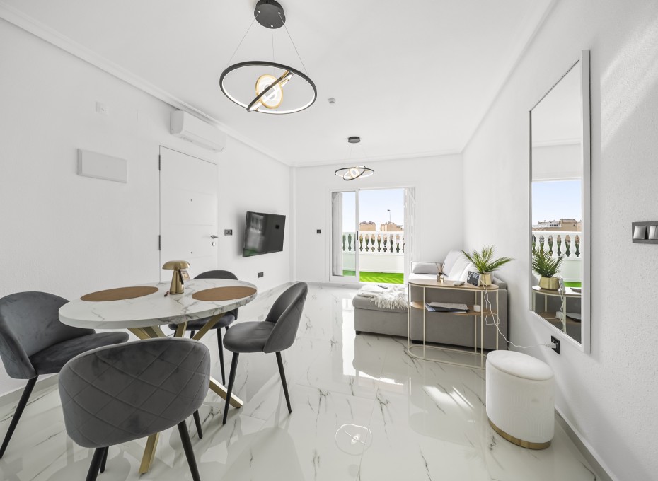 Reventa - Apartamento -
Orihuela Costa - Playa Flamenca