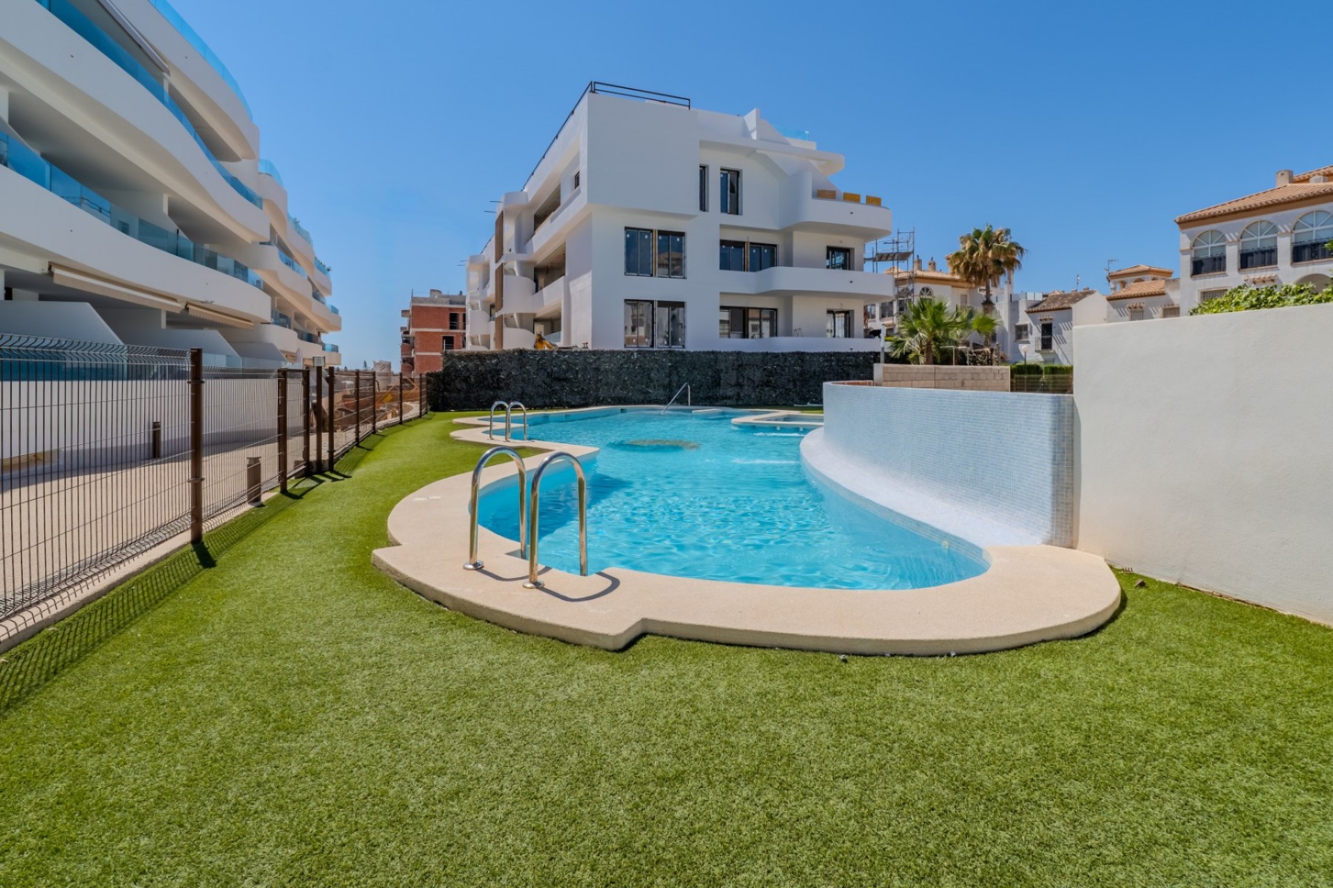 Reventa - Apartamento -
Orihuela Costa - Playa Flamenca