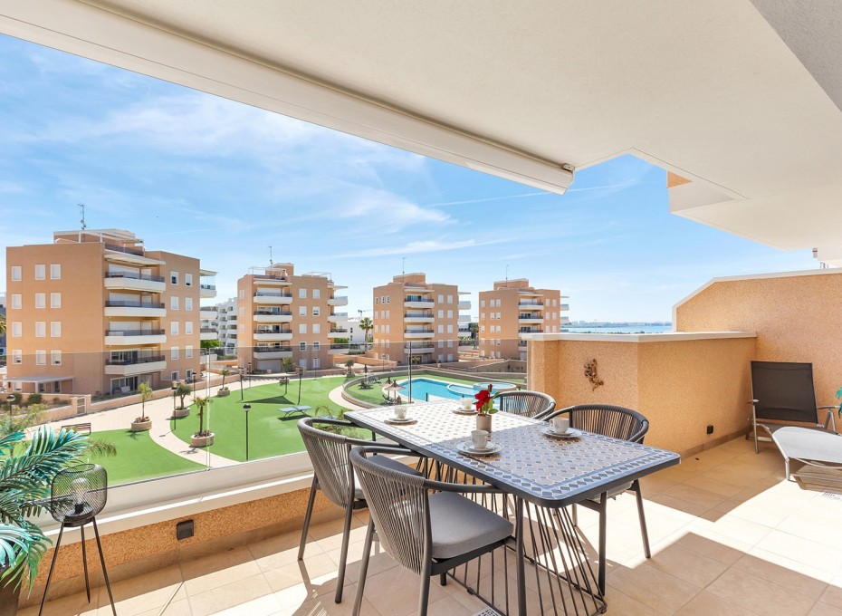Reventa - Apartamento / piso -
Guardamar del Segura - El Raso