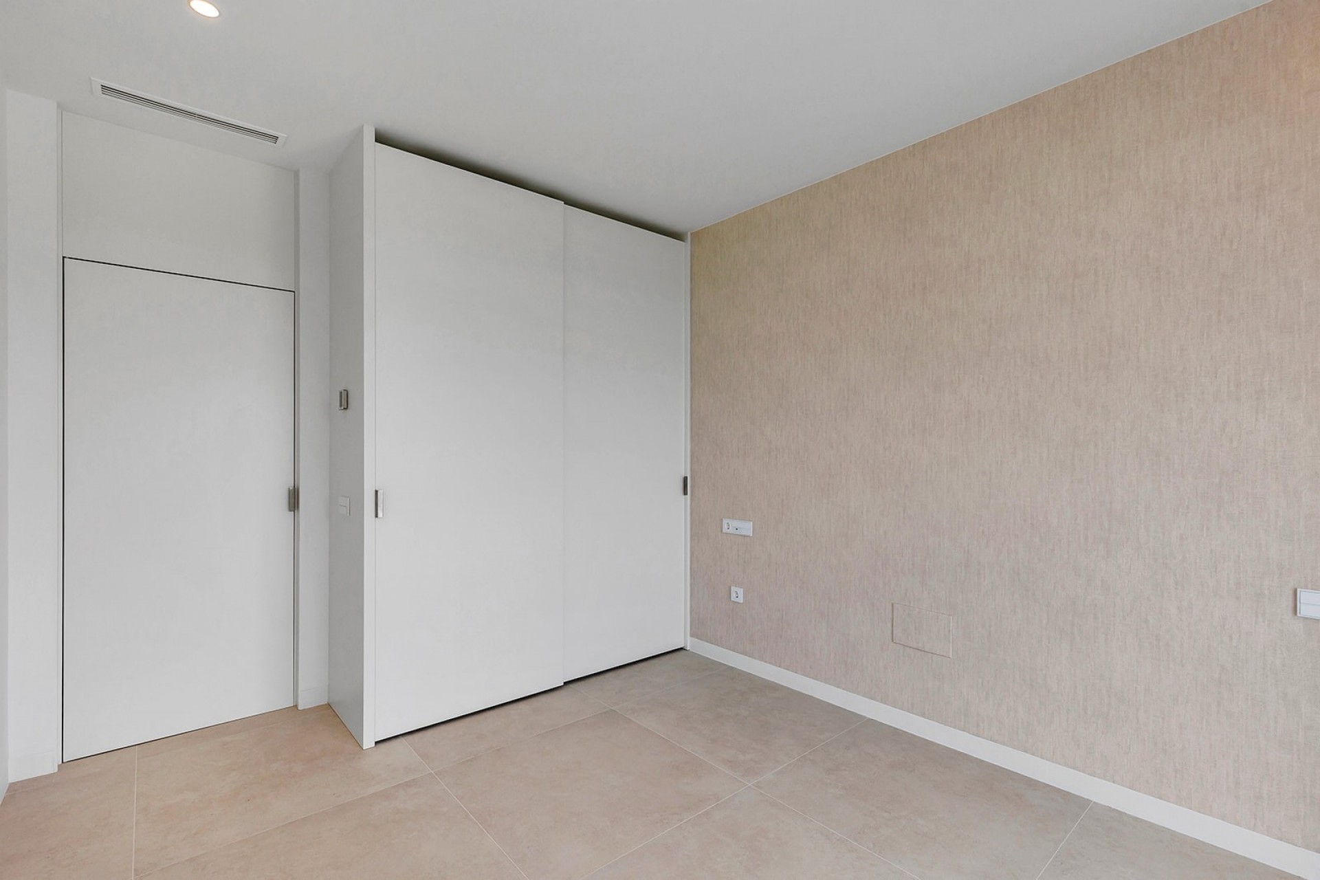 Reventa - Apartamento / piso -
Las Colinas Golf Resort - Las Colinas golf