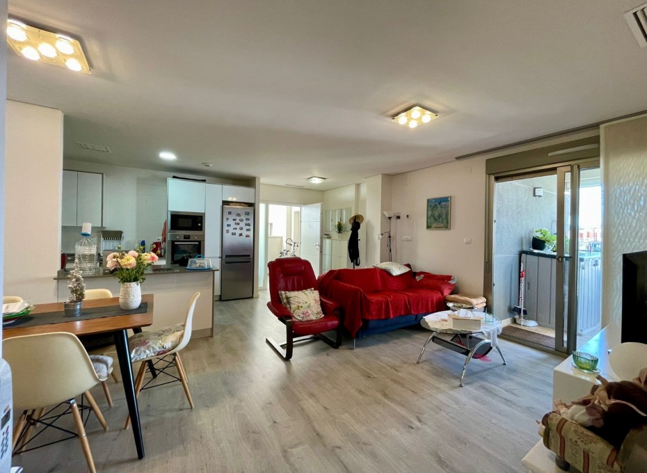 Reventa - Apartamento / piso -
Orihuela Costa* - Los Dolses*