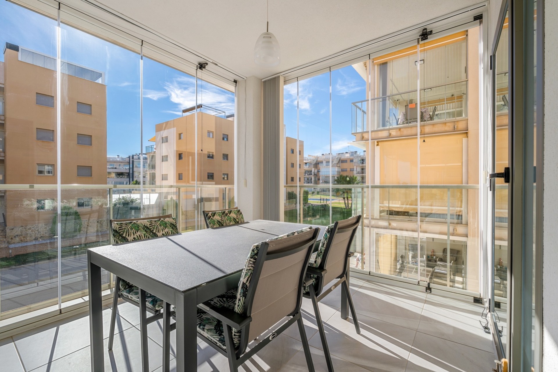 Reventa - Apartamento / piso -
Orihuela Costa* - Los Dolses*