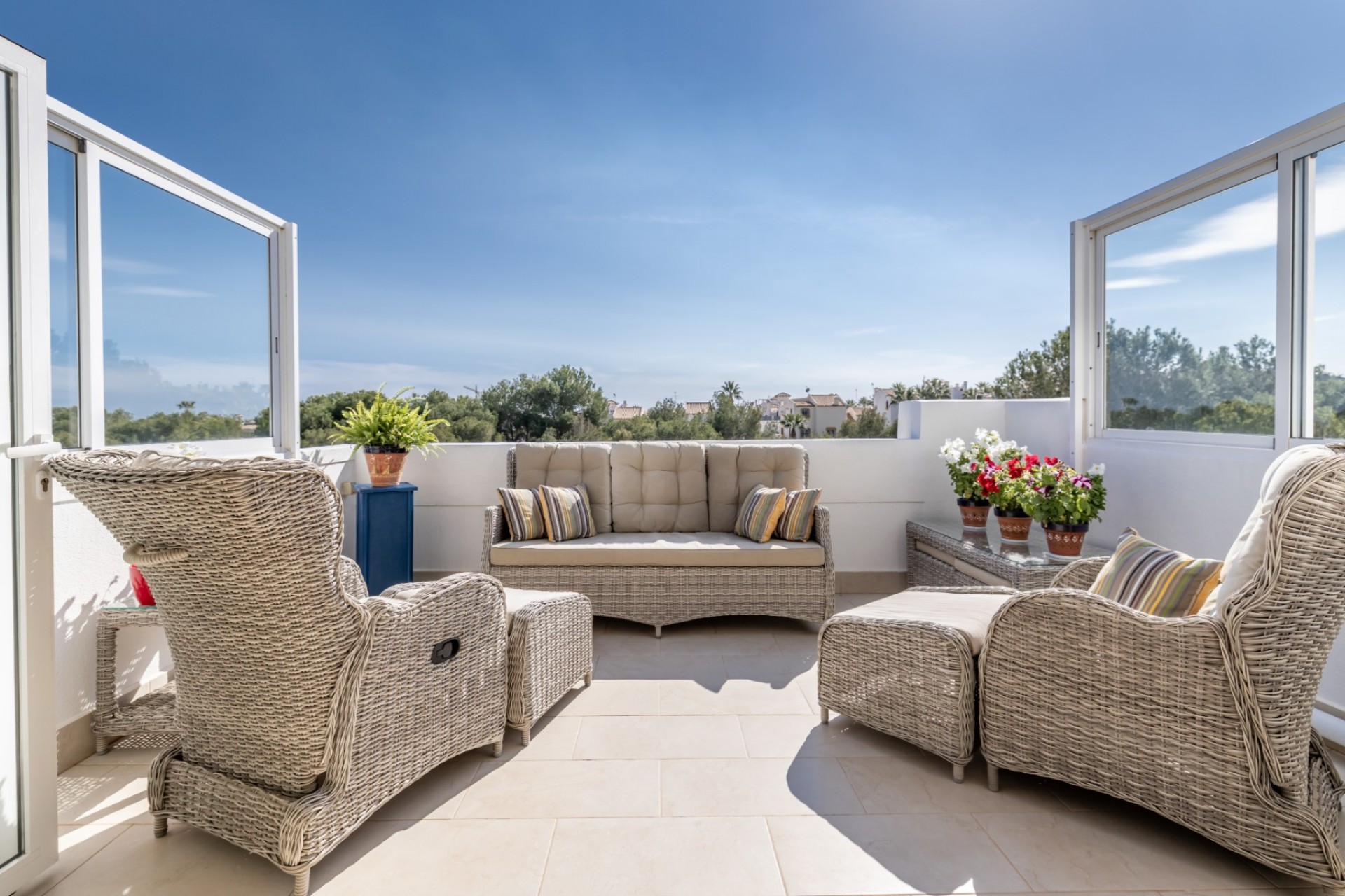 Reventa - Apartamento / piso -
Orihuela Costa* - Los Dolses*