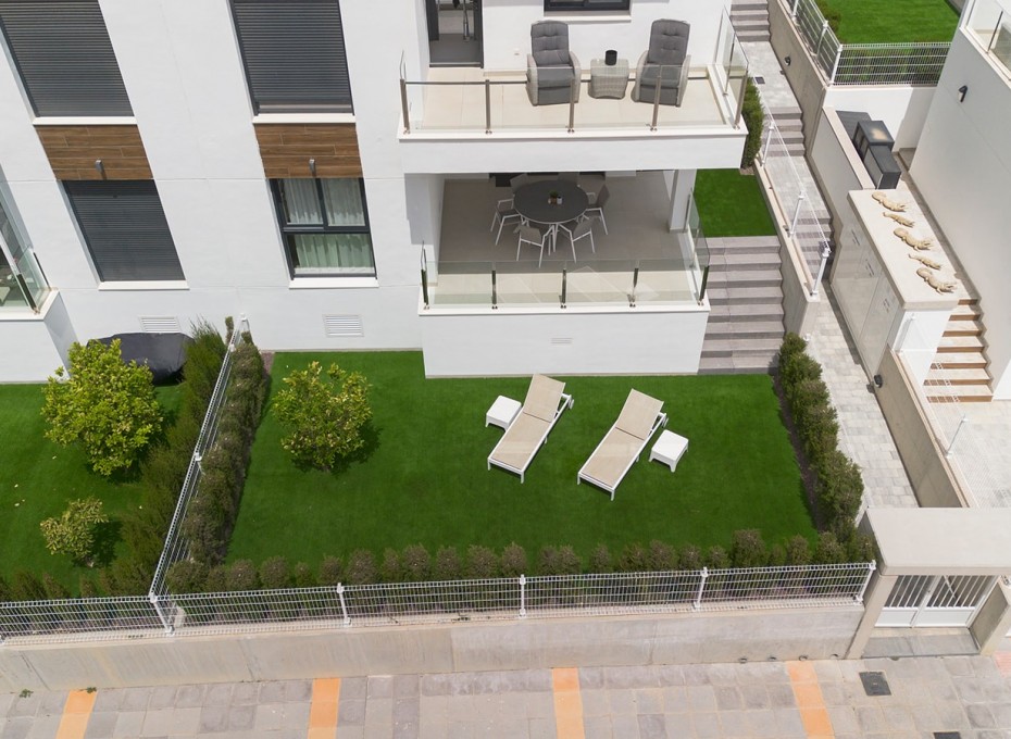 Reventa - Apartamento / piso -
Vistabella Golf - Entre Naranjos Vistabella Golf
