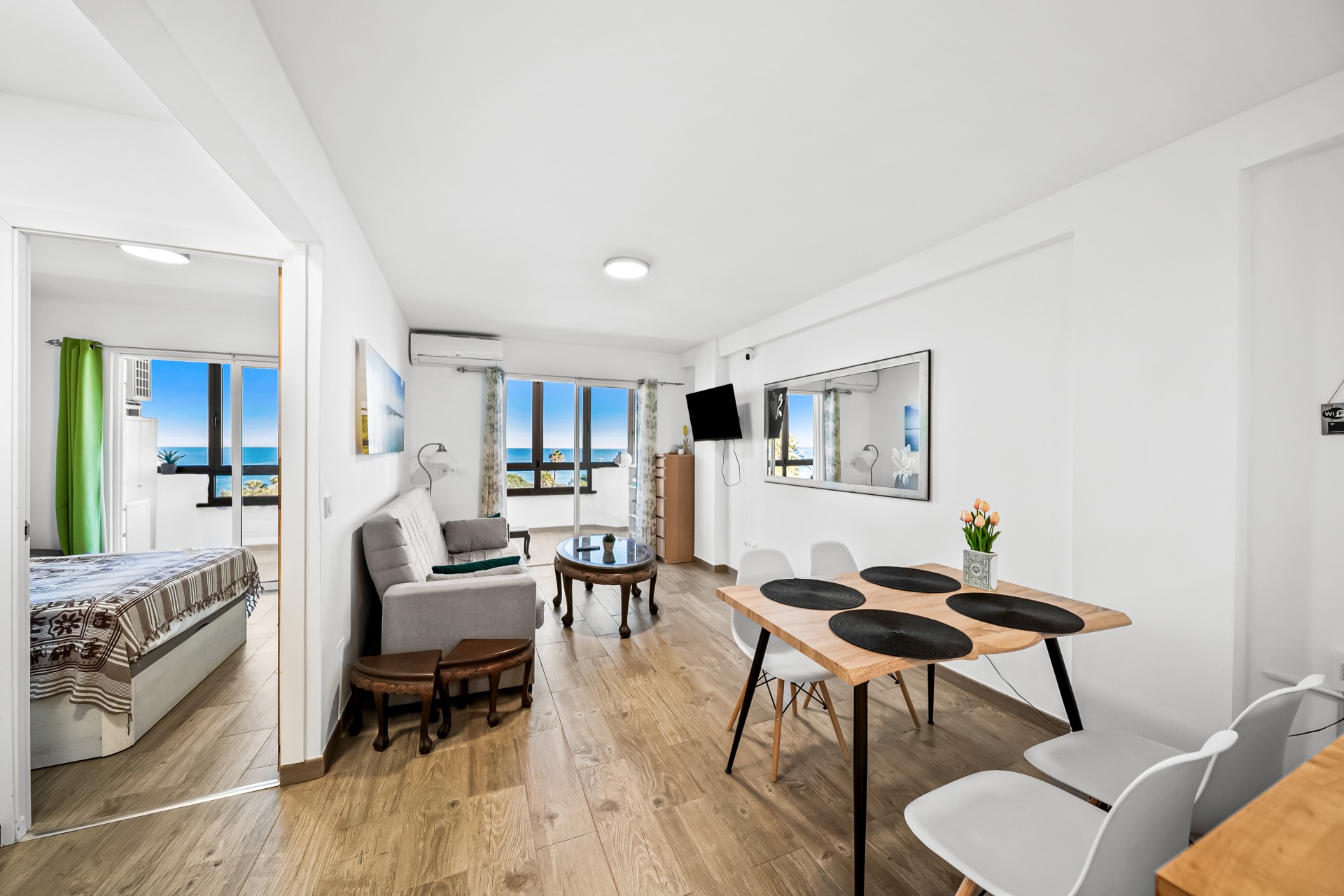 Reventa - Apartamento -
Torrevieja - Cabo Cervera