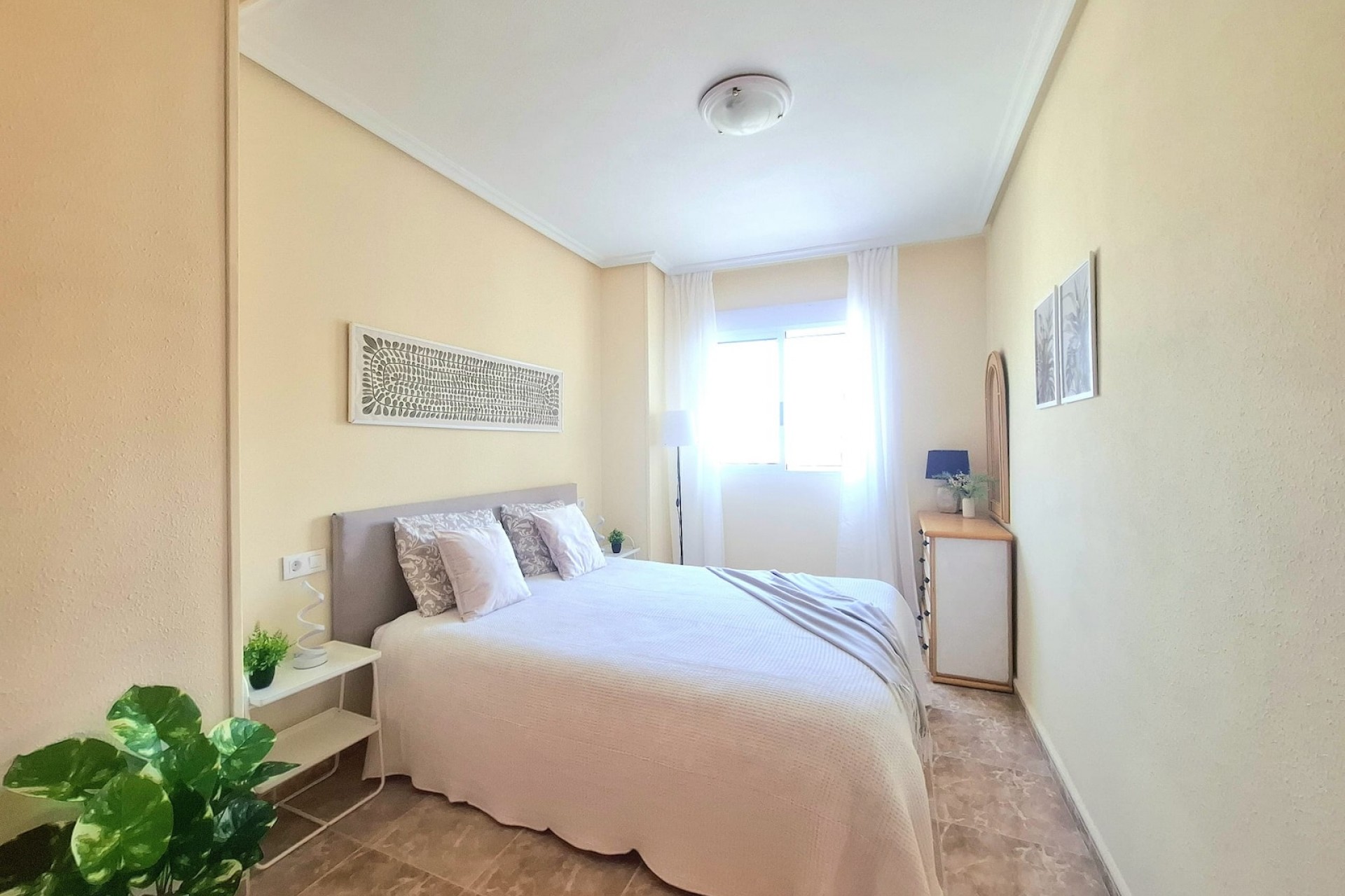 Reventa - Apartamento -
Torrevieja - Centro