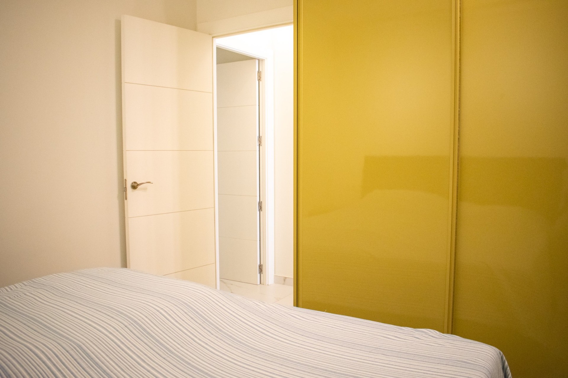 Reventa - Apartamento -
Torrevieja - Torrevieja centro