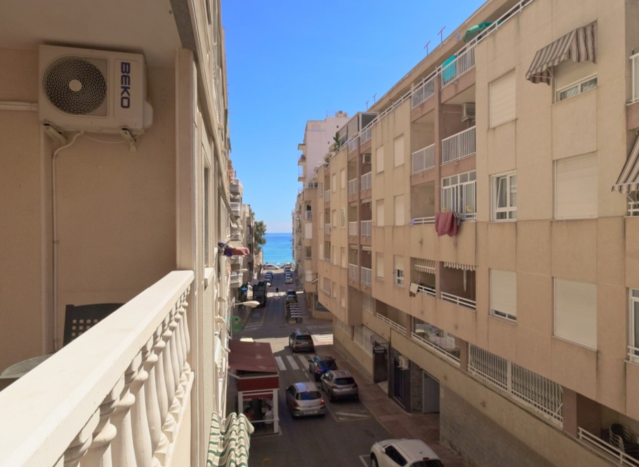 Reventa - Apartment / Duplex -
Torrevieja - Playa de los locos