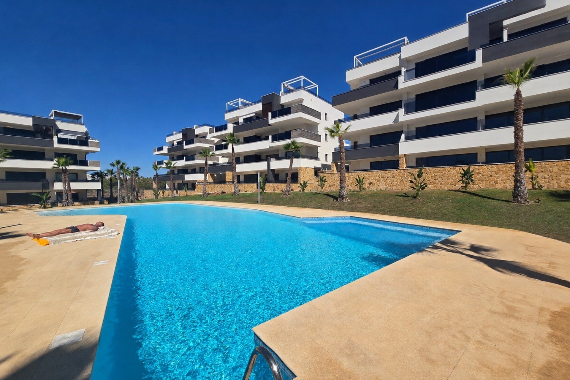 Reventa - Apartment / Flat * -
Orihuela Costa * - Los Altos *