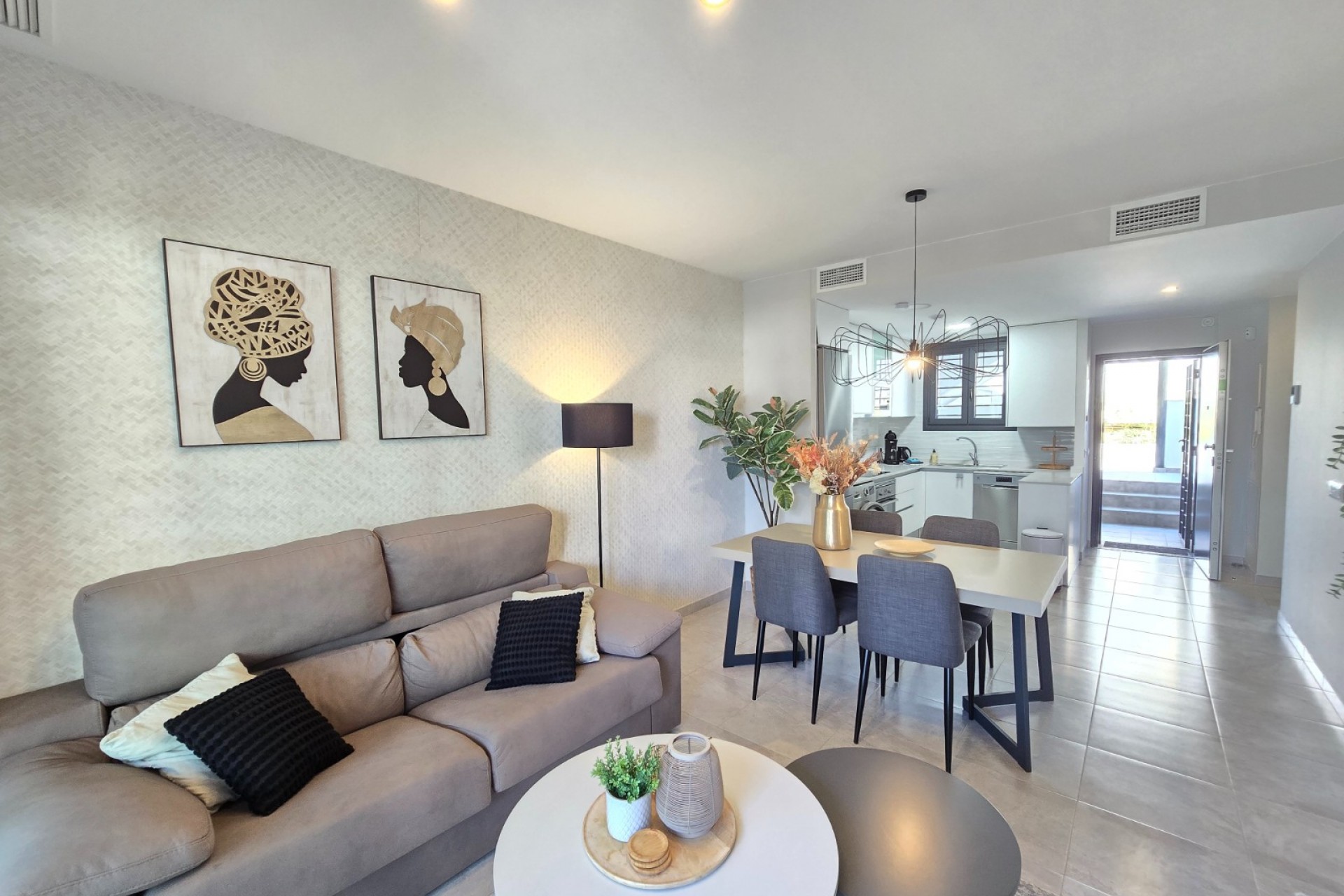 Reventa - Apartment / Flat * -
Orihuela Costa * - Villamartín *
