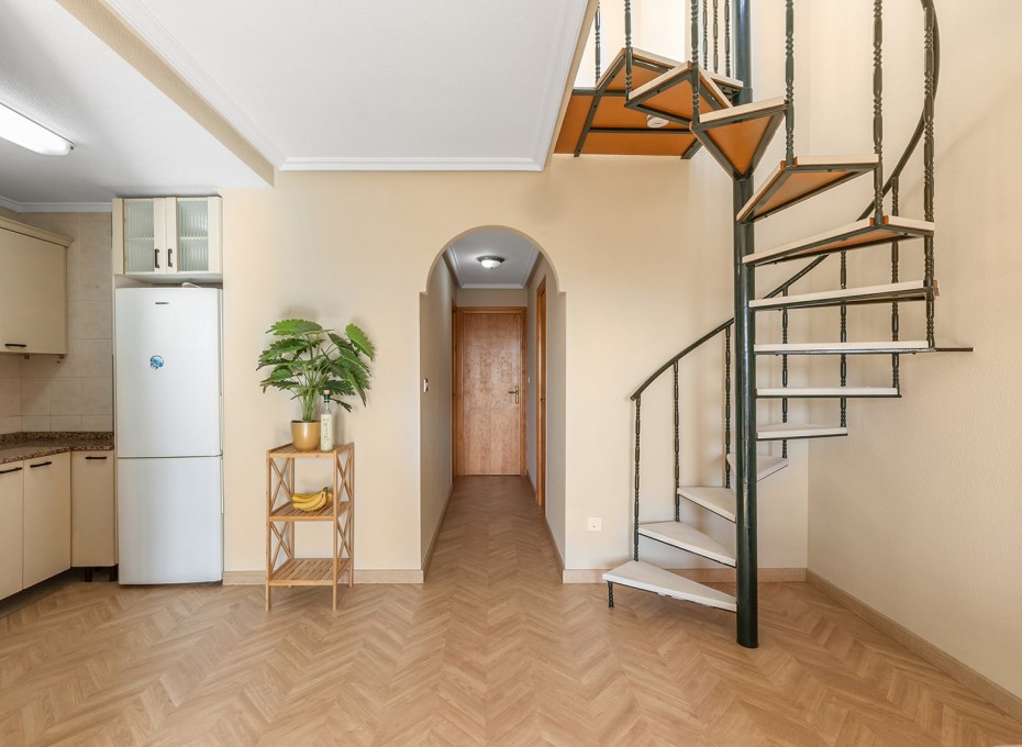 Reventa - Apartment - Penthouse -
La Mata - Playa