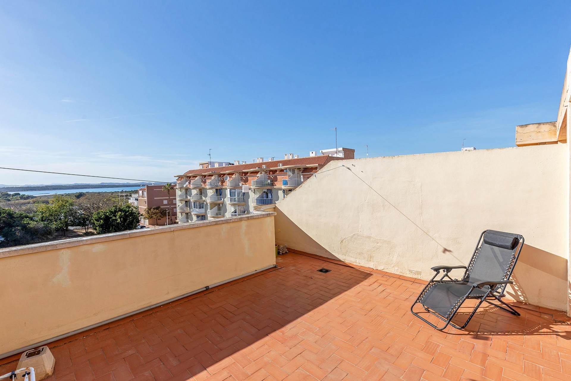 Reventa - Apartment - Penthouse -
La Mata - Playa