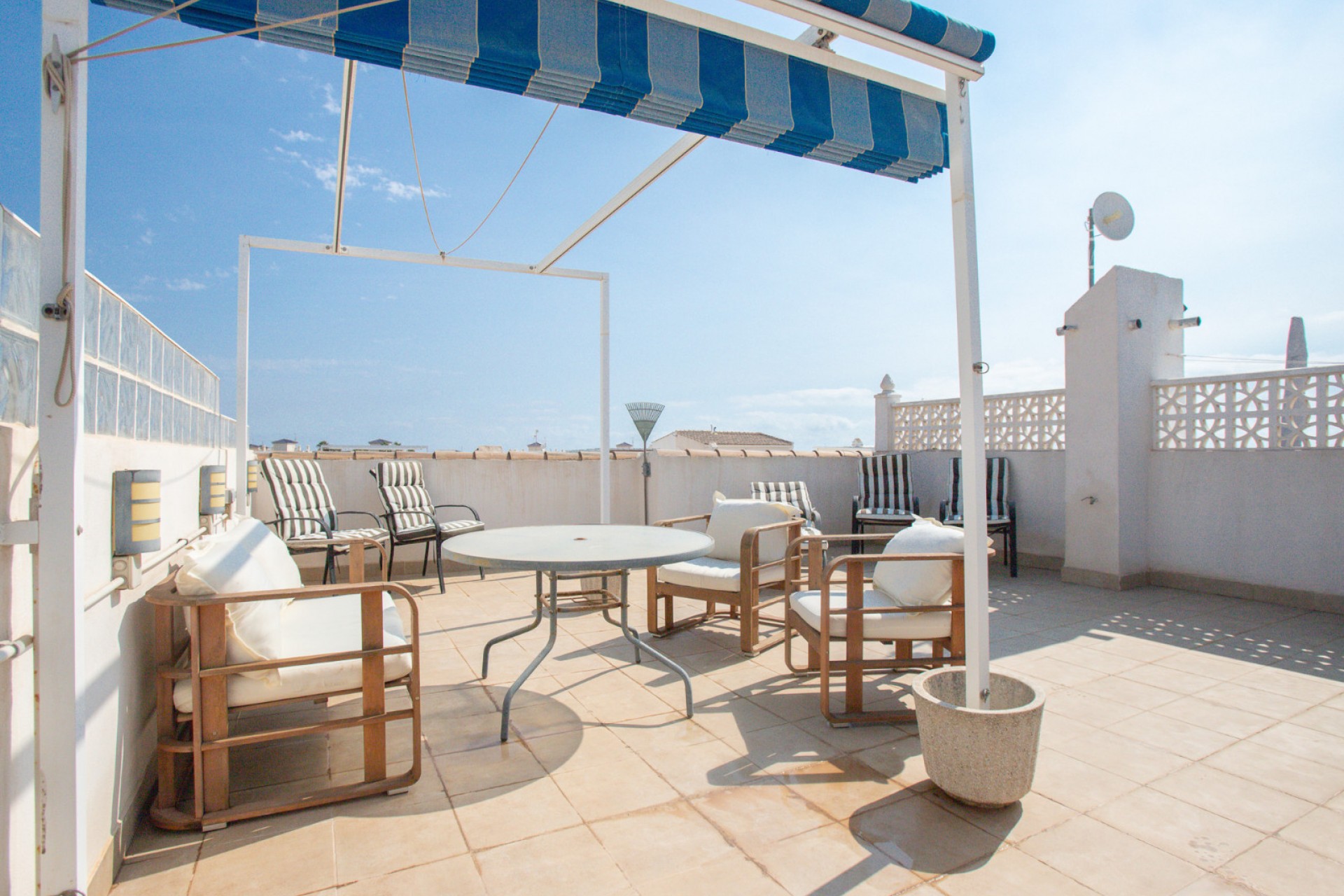 Reventa - Apartment - Top Floor Apartment -
Orihuela Costa - Los Almendros-La Florida