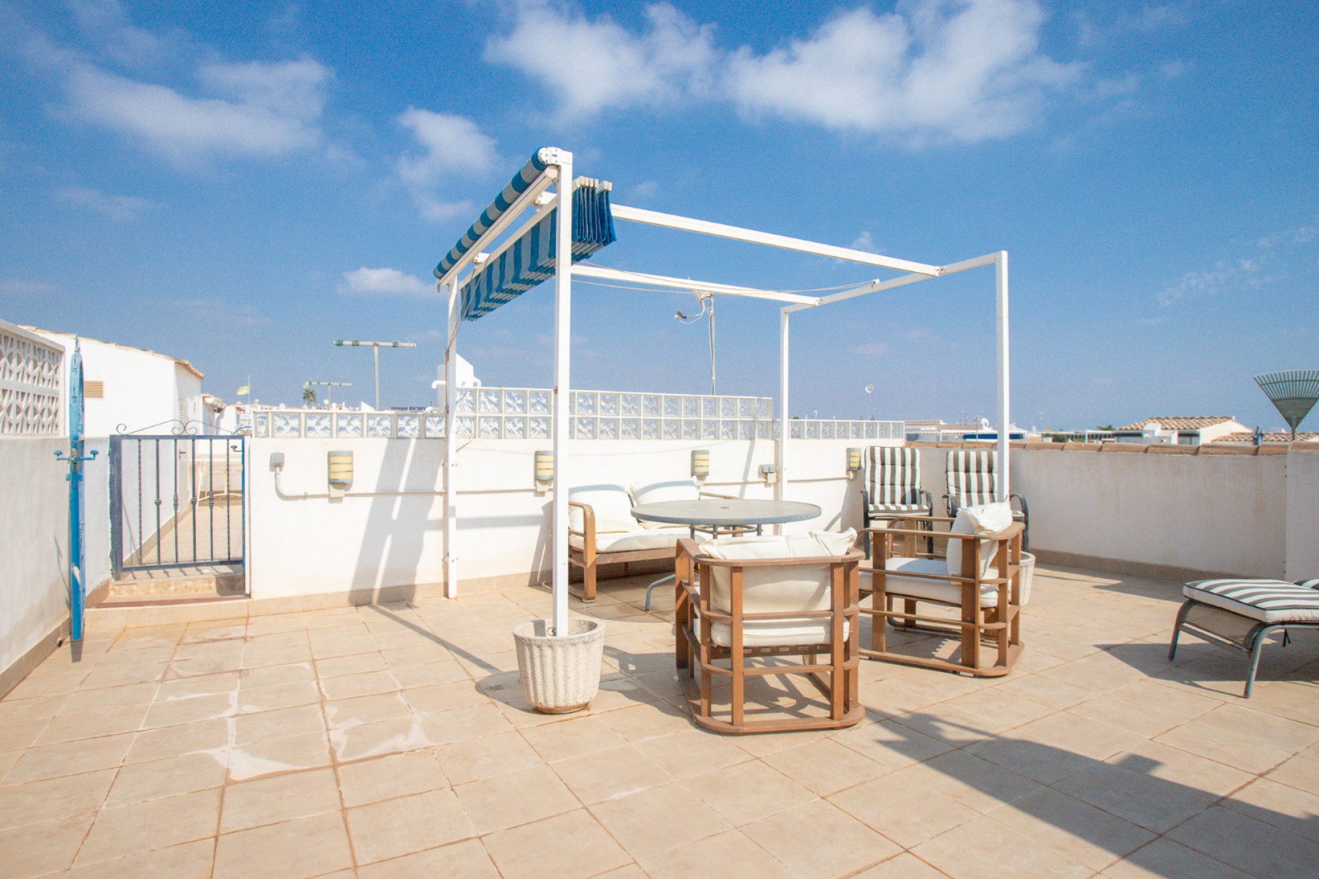 Reventa - Apartment - Top Floor Apartment -
Orihuela Costa - Los Almendros-La Florida