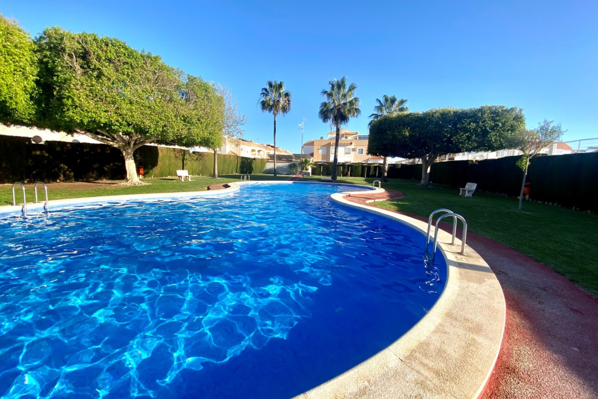 Reventa - Apartment - Top Floor Apartment -
Torrevieja - El limonar