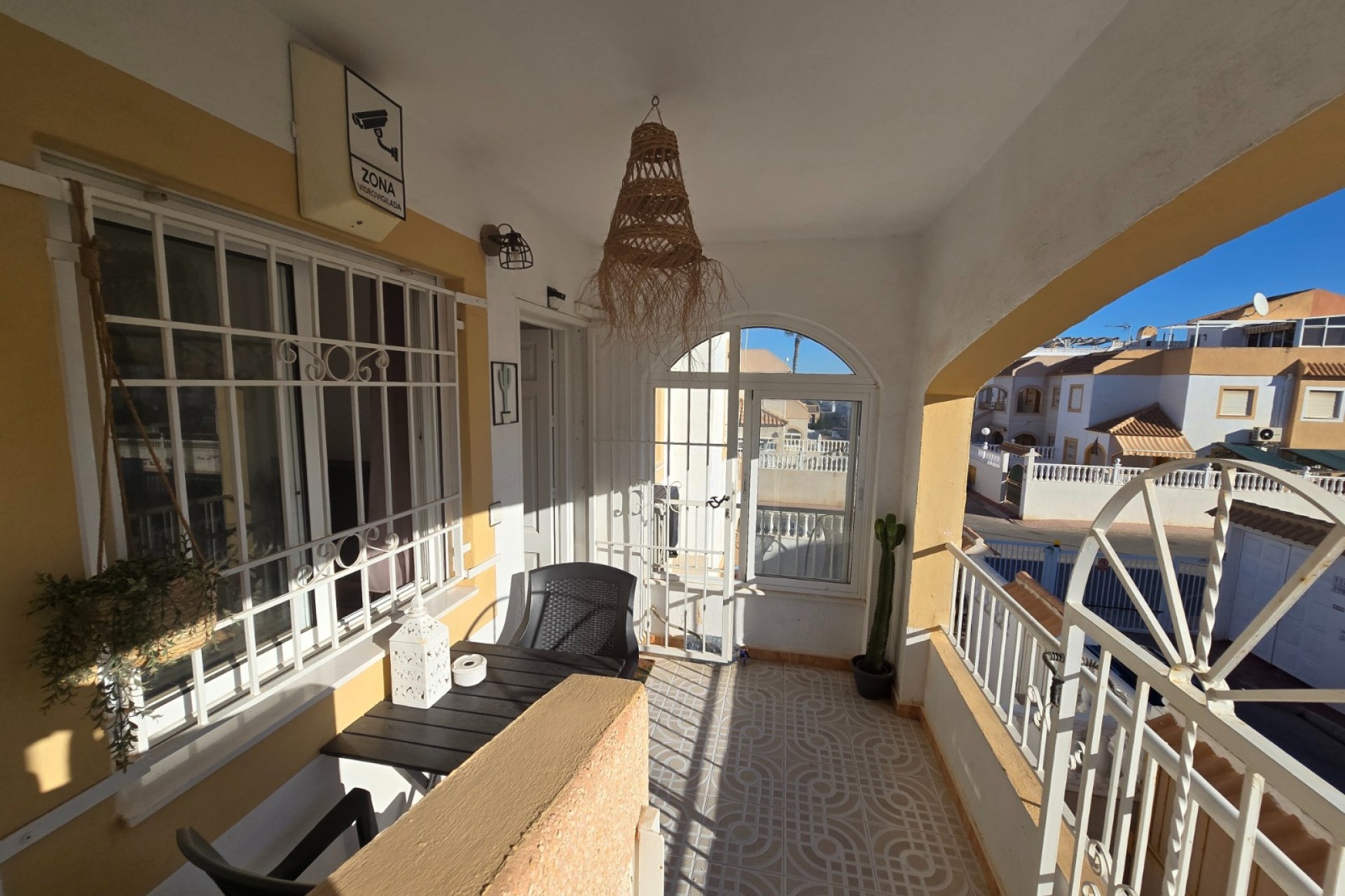 Reventa - Apartment - Top Floor Apartment -
Torrevieja - El limonar
