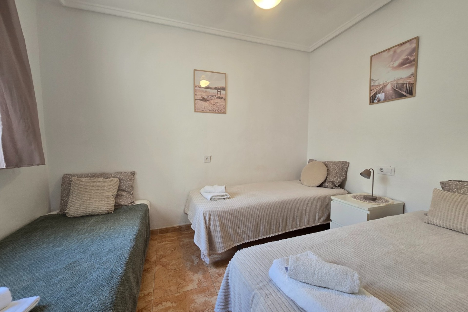 Reventa - Apartment - Top Floor Apartment -
Torrevieja - El limonar