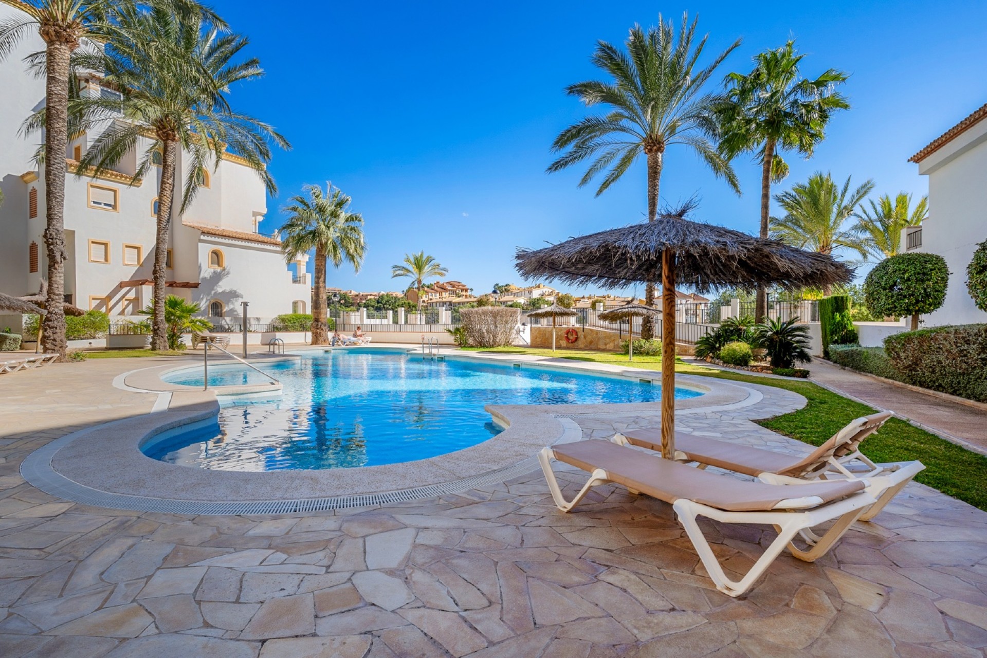 Reventa - Apartments -
Altea - Mascarat