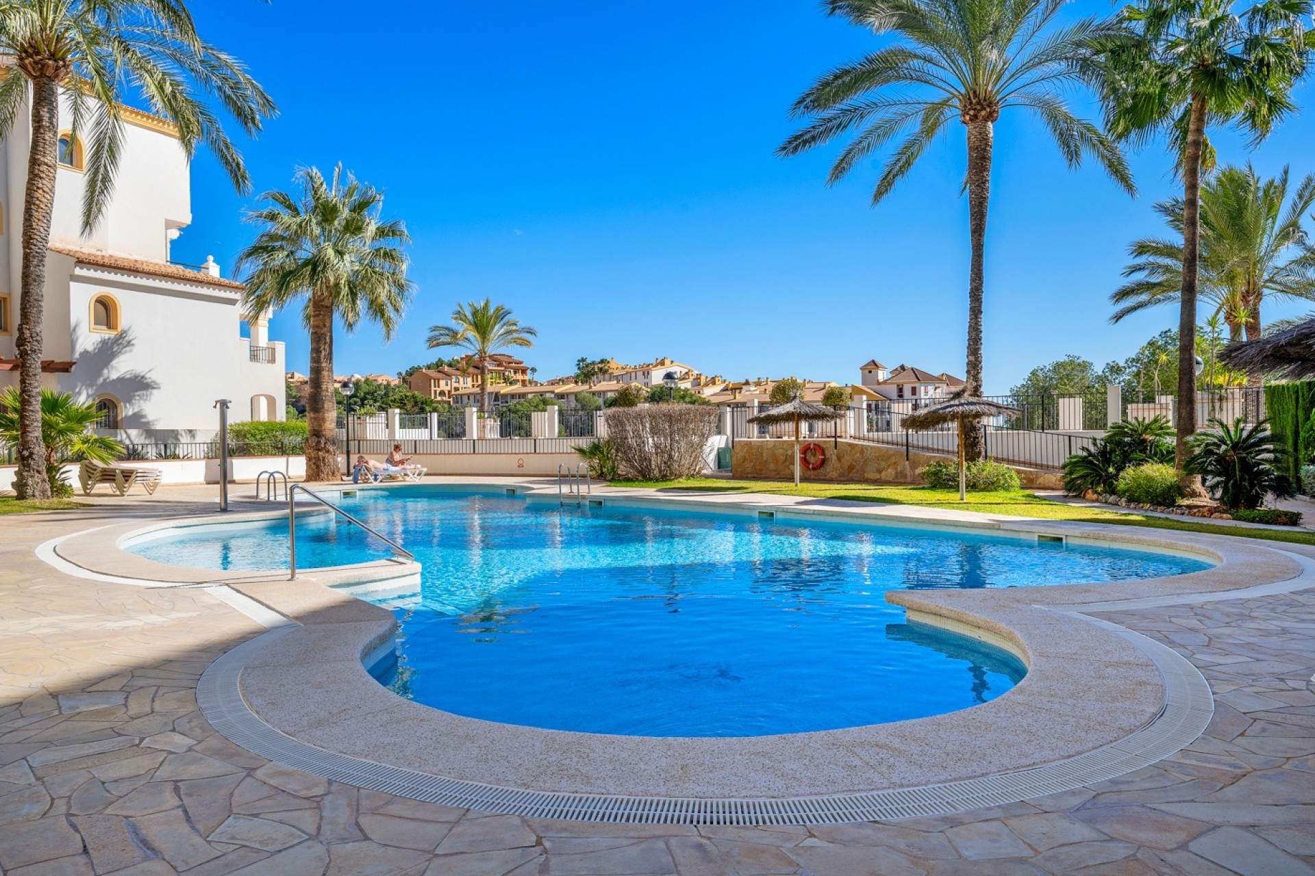 Reventa - Apartments -
Altea - Mascarat