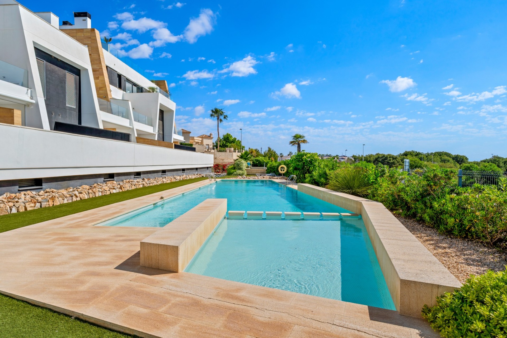 Reventa - Apartments -
Villamartin - Costa Blanca