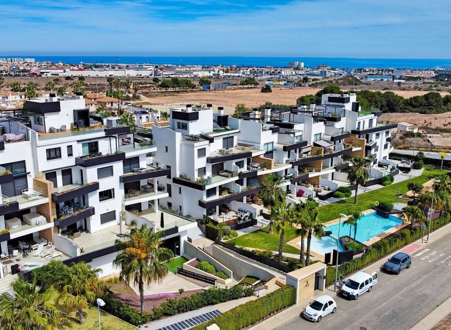 Reventa - Ático -
Orihuela Costa - Los Dolses