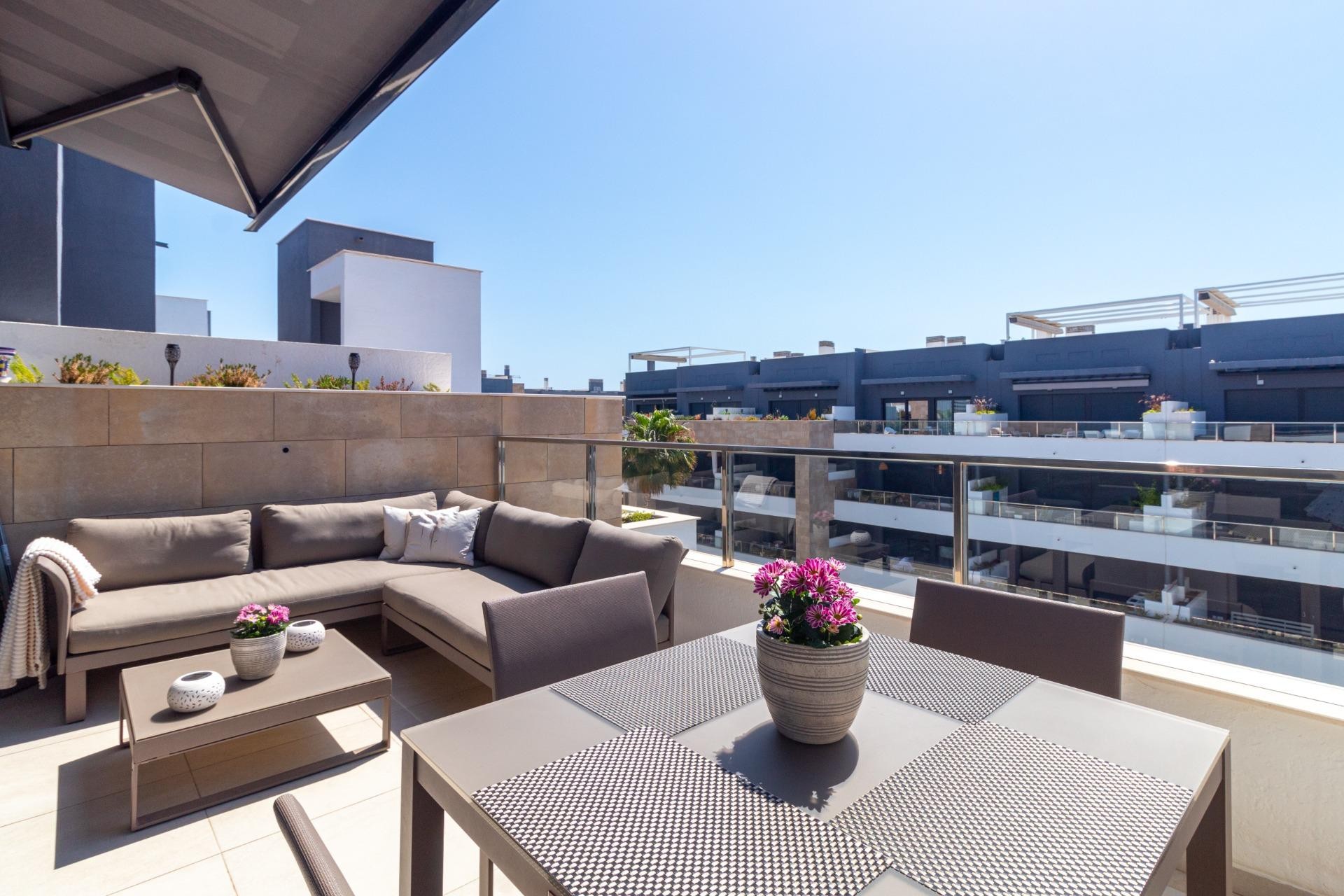 Reventa - Ático -
Orihuela Costa - Playa Flamenca