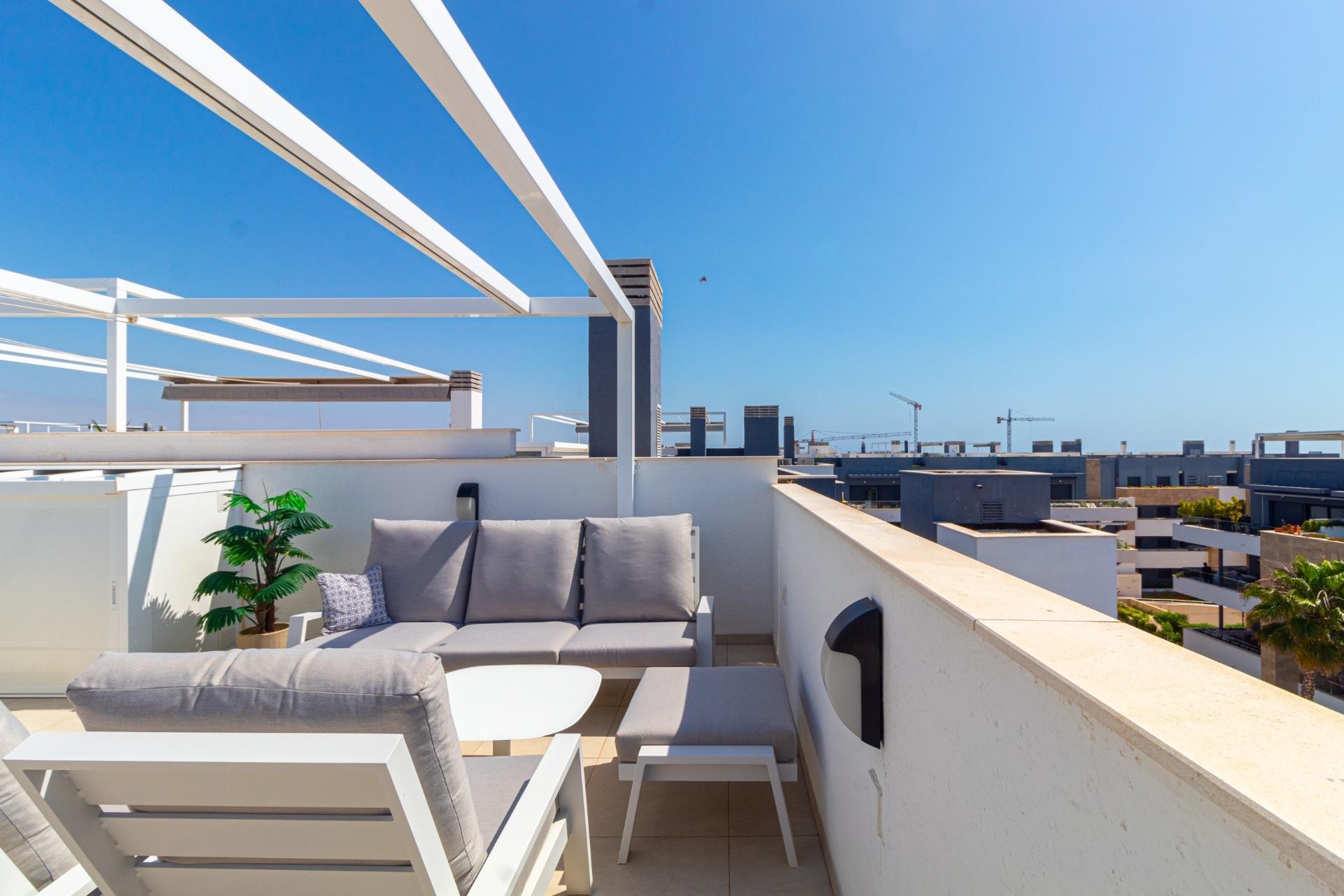 Reventa - Ático -
Orihuela Costa - Playa Flamenca