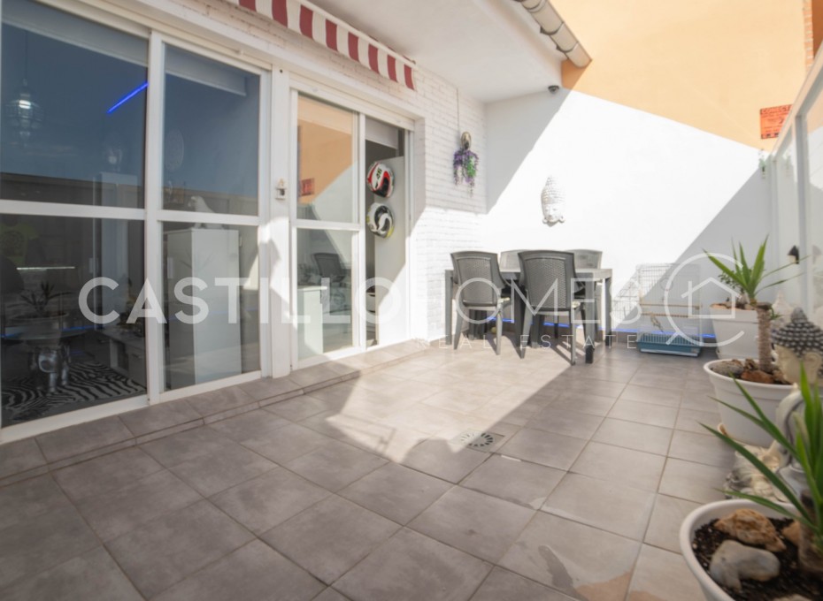 Reventa - Ático -
Torrevieja - Centro