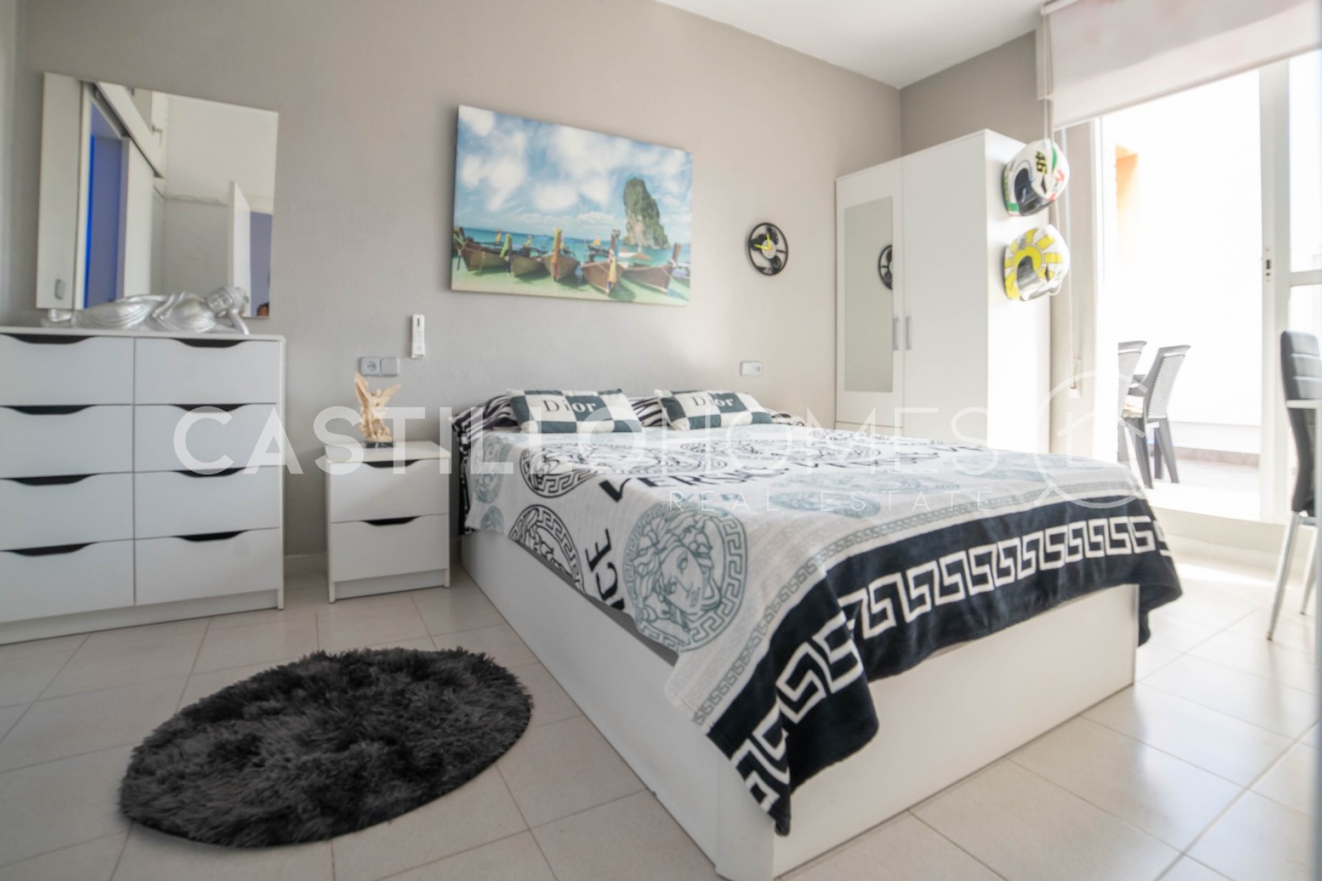 Reventa - Ático -
Torrevieja - Centro