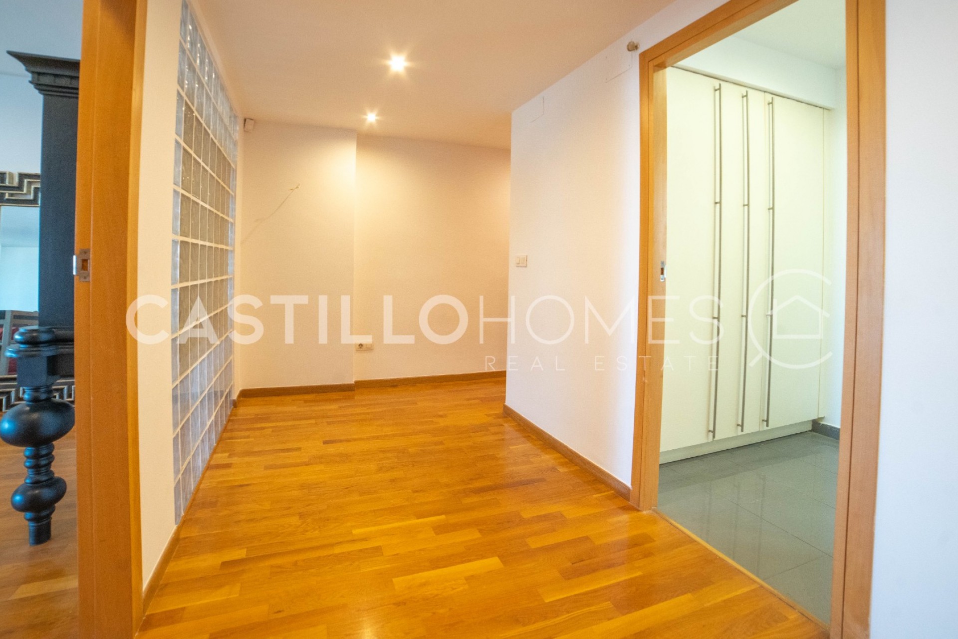 Reventa - Ático -
Torrevieja - Centro