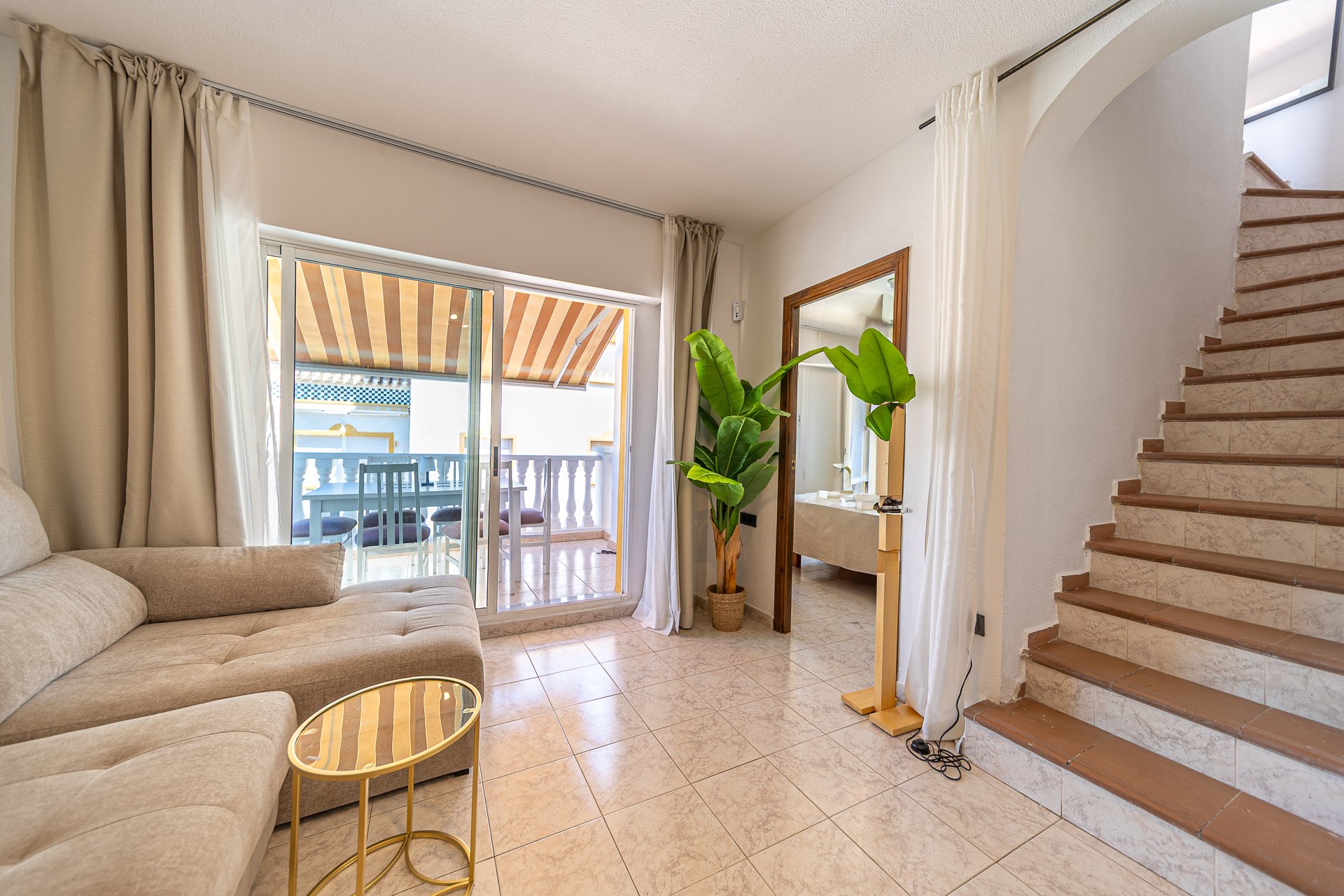 Reventa - Atico -
Torrevieja - La Mata