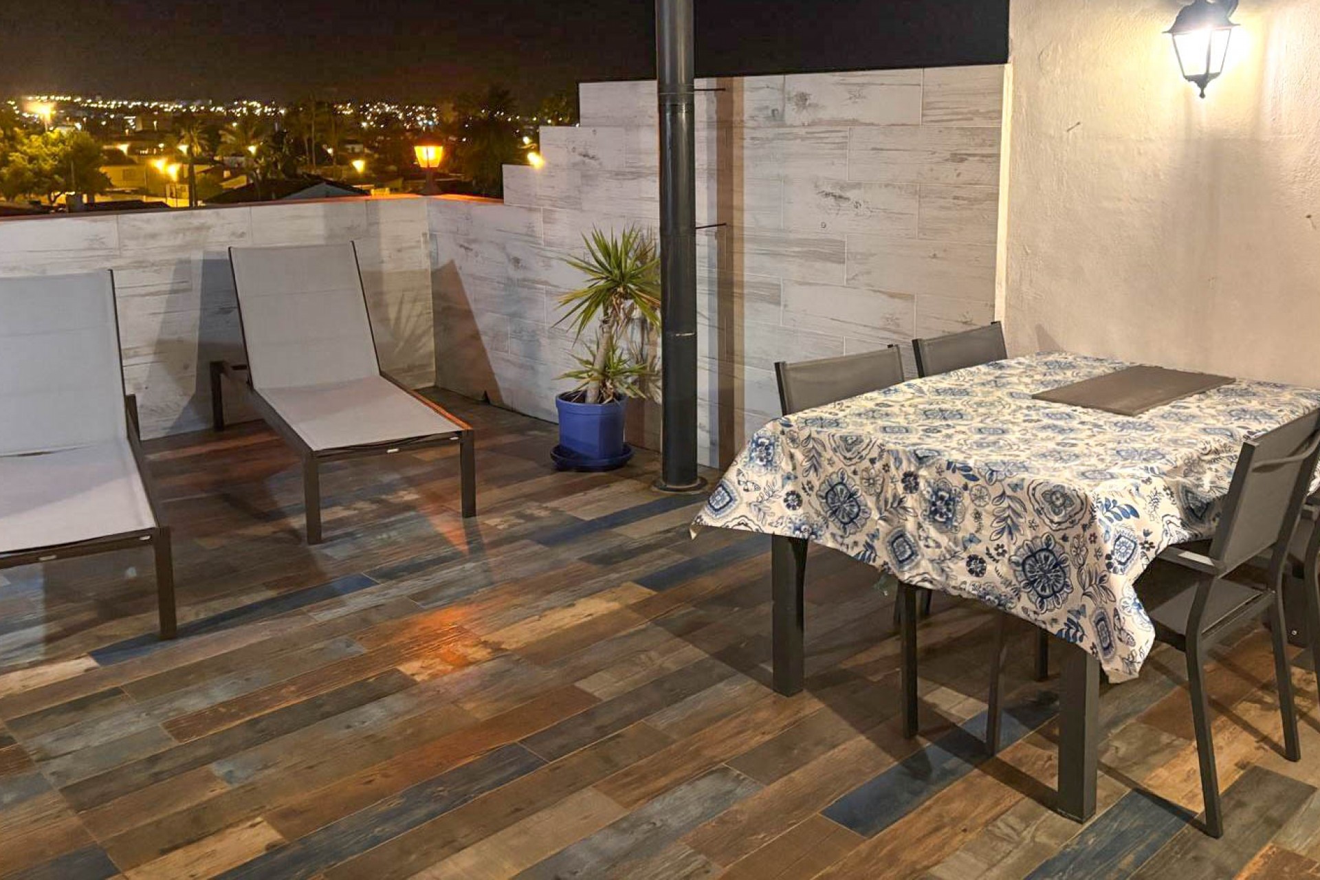 Reventa - Ático -
Torrevieja - Nueva Torrevieja - Aguas Nuevas