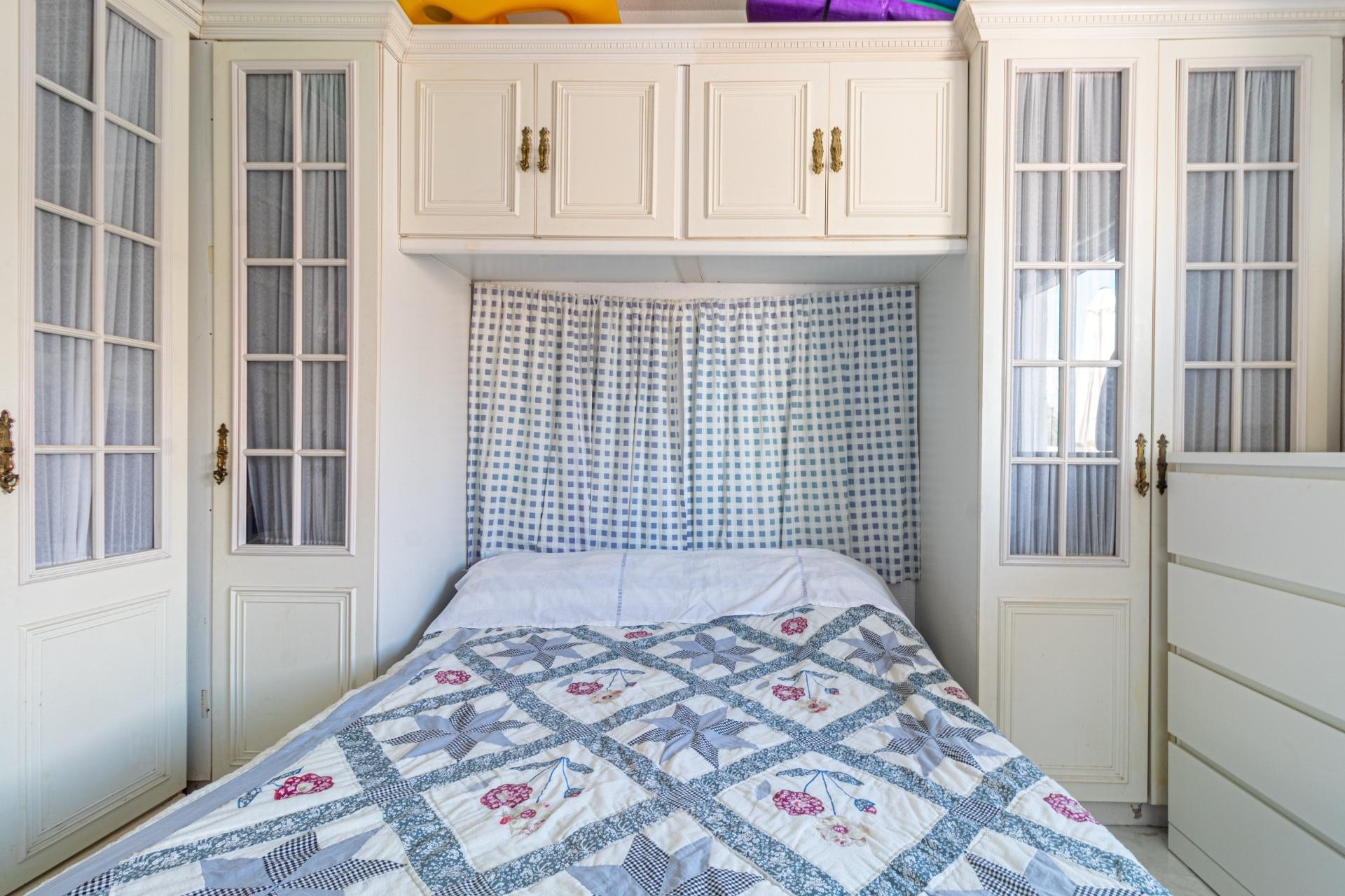 Reventa - Ático -
Torrevieja - Playa de los Naufragos