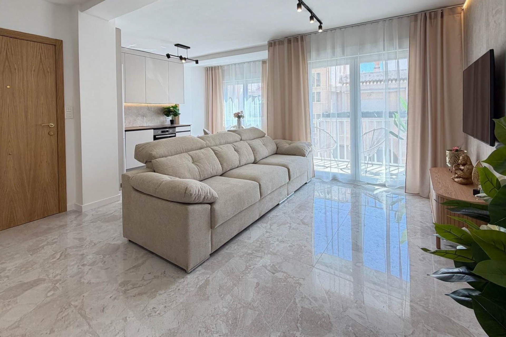 Reventa - Ático -
Torrevieja - Playa del Cura