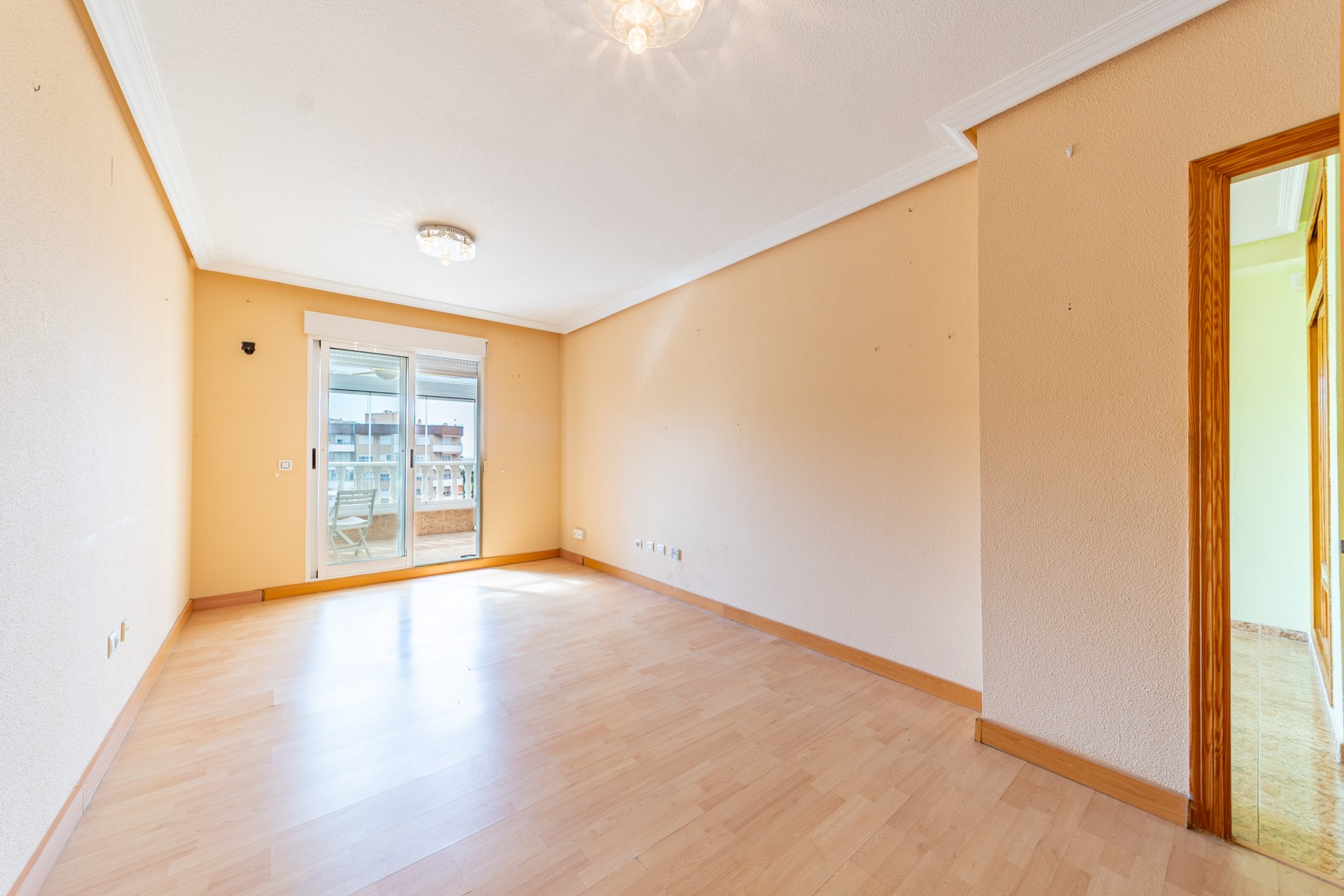 Reventa - Atico -
Torrevieja - Puerto