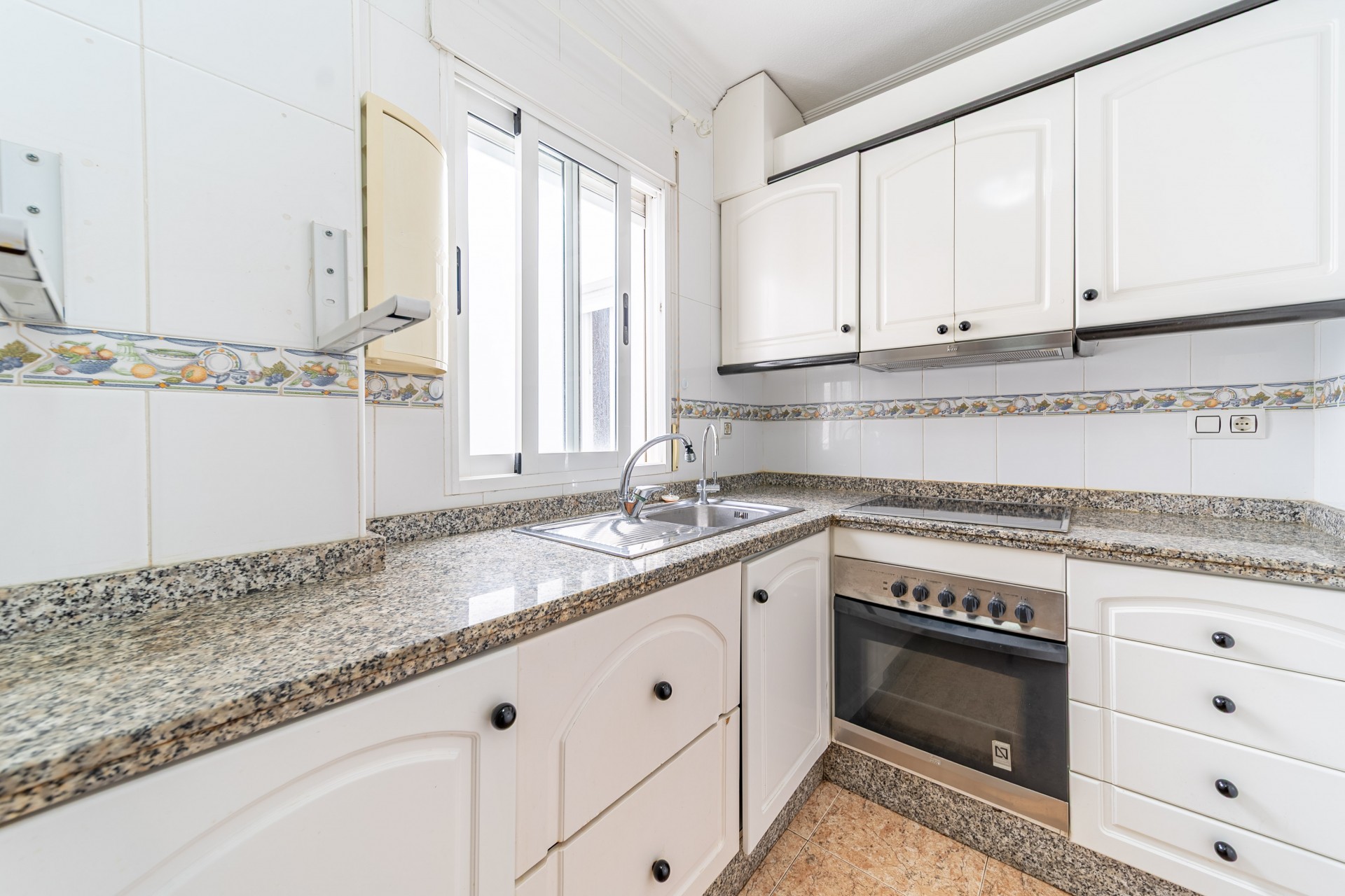 Reventa - Atico -
Torrevieja - Puerto