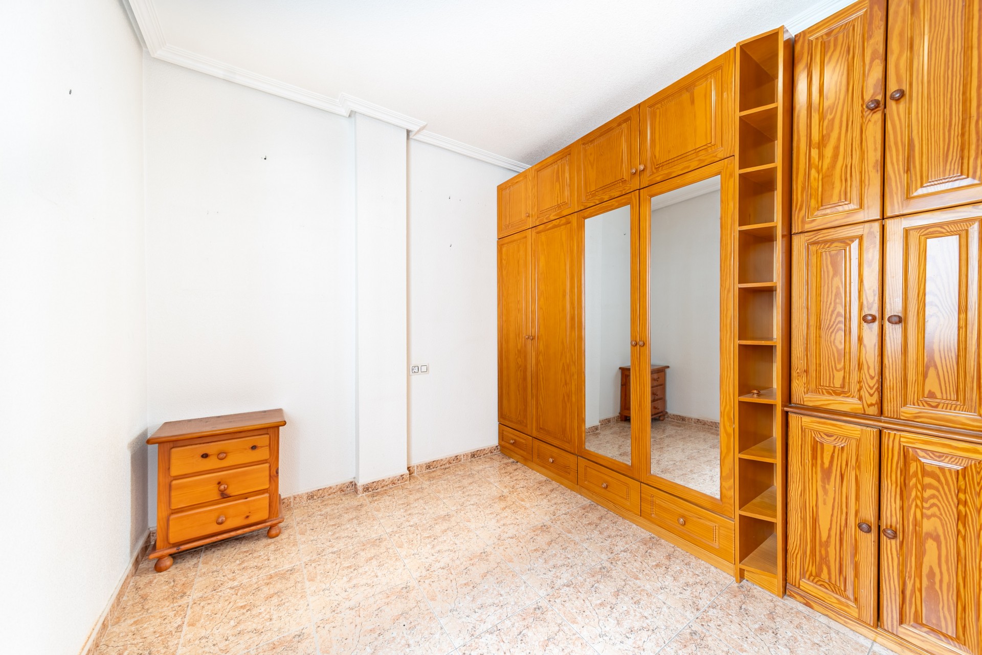 Reventa - Atico -
Torrevieja - Puerto