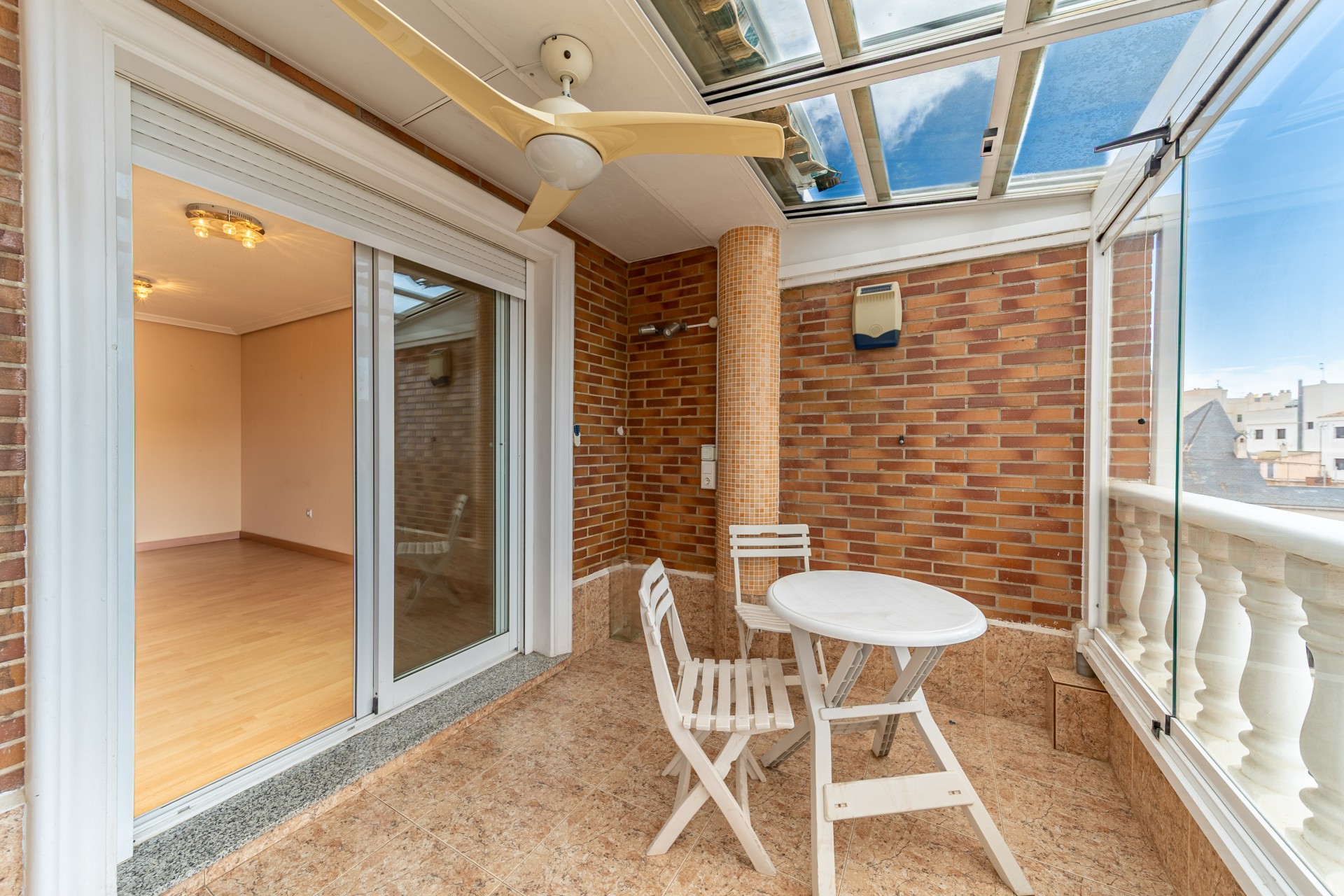 Reventa - Atico -
Torrevieja - Puerto