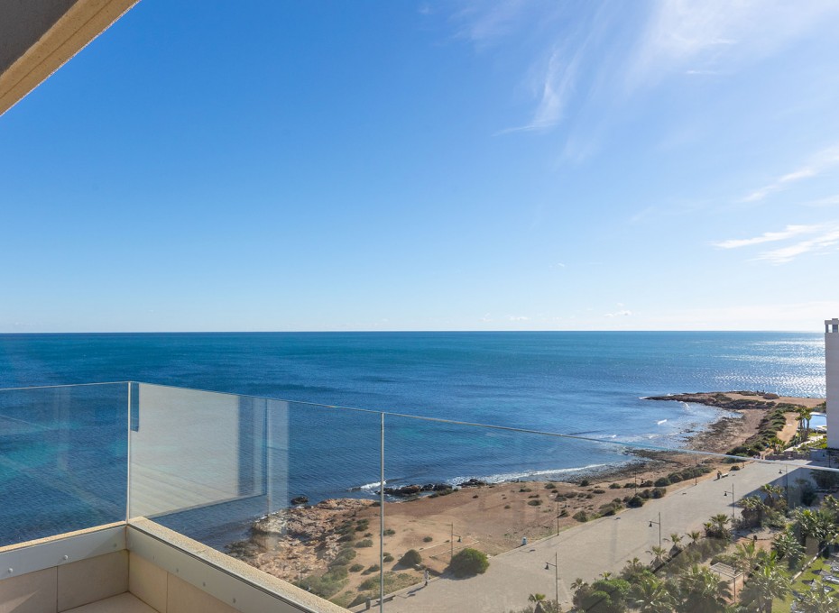 Reventa - Ático -
Torrevieja - Punta prima