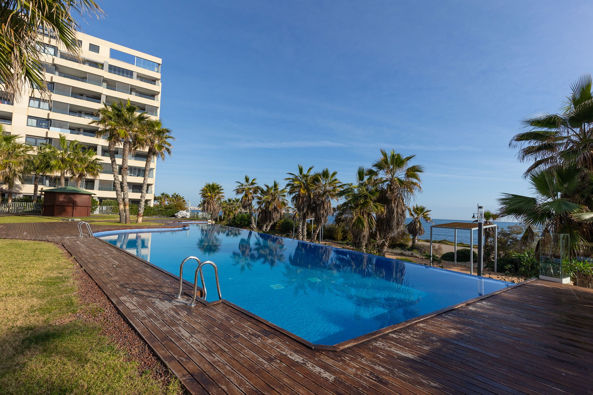 Reventa - Ático -
Torrevieja - Punta prima