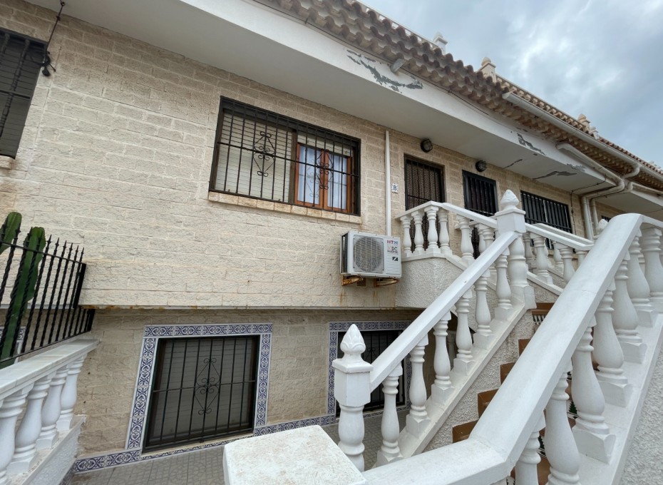 Reventa - Bungalow -
La Mata - Playa