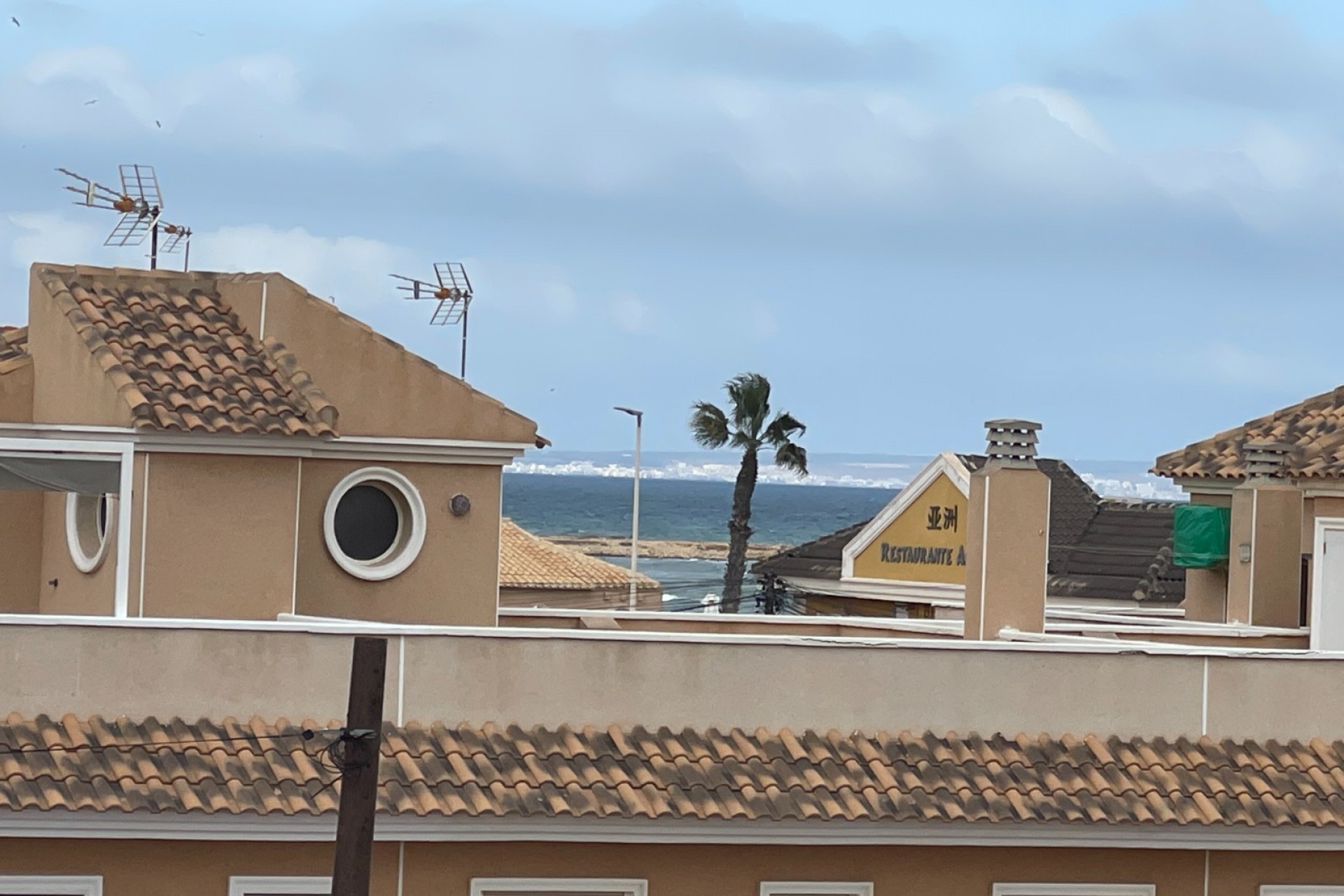 Reventa - Bungalow -
La Mata - Playa