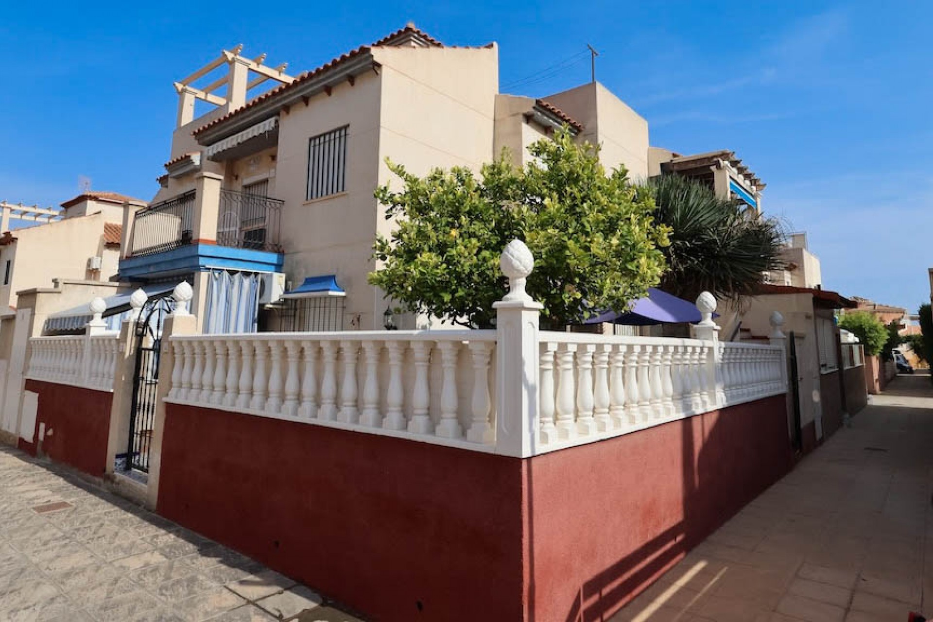 Reventa - Bungalow -
Orihuela Costa - Playa Flamenca