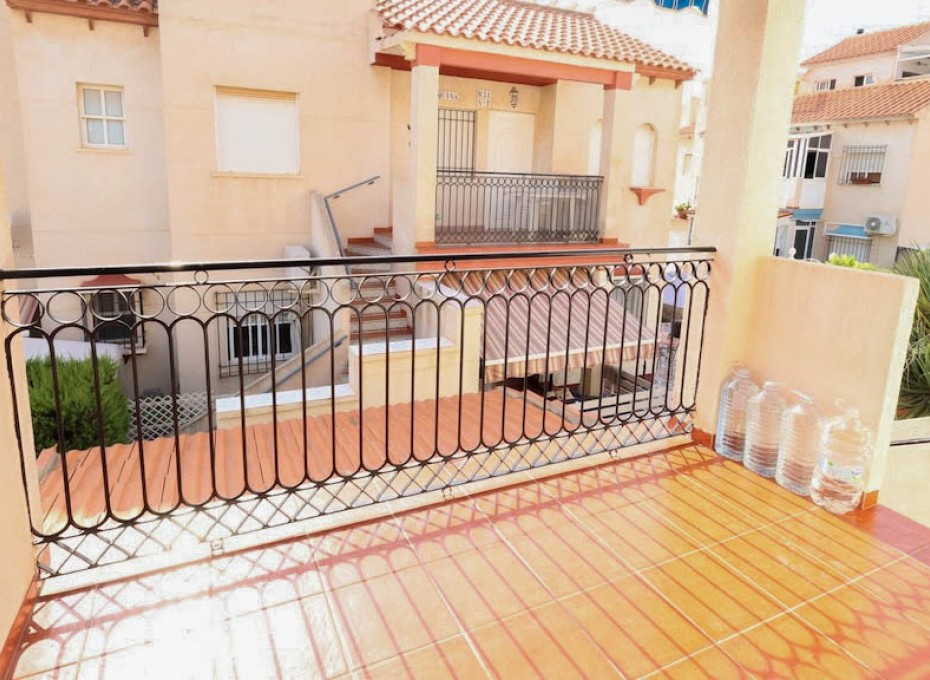 Reventa - Bungalow -
Orihuela Costa - Playa Flamenca
