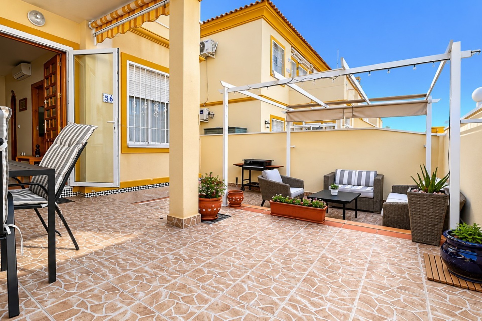 Reventa - Bungalow -
Orihuela Costa - Playa Flamenca
