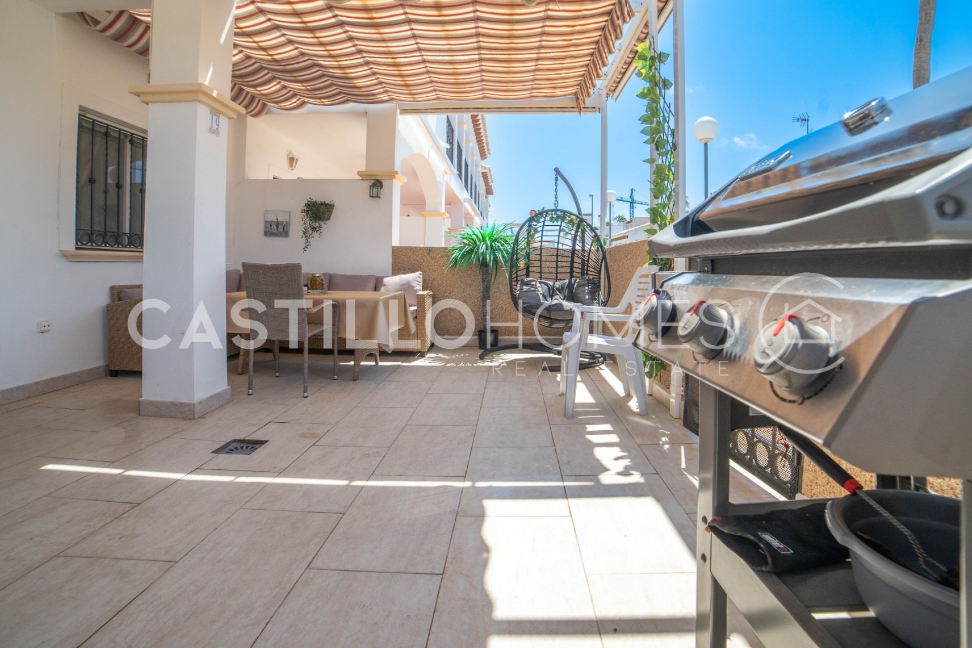 Reventa - Bungalow -
Orihuela Costa - Punta Prima