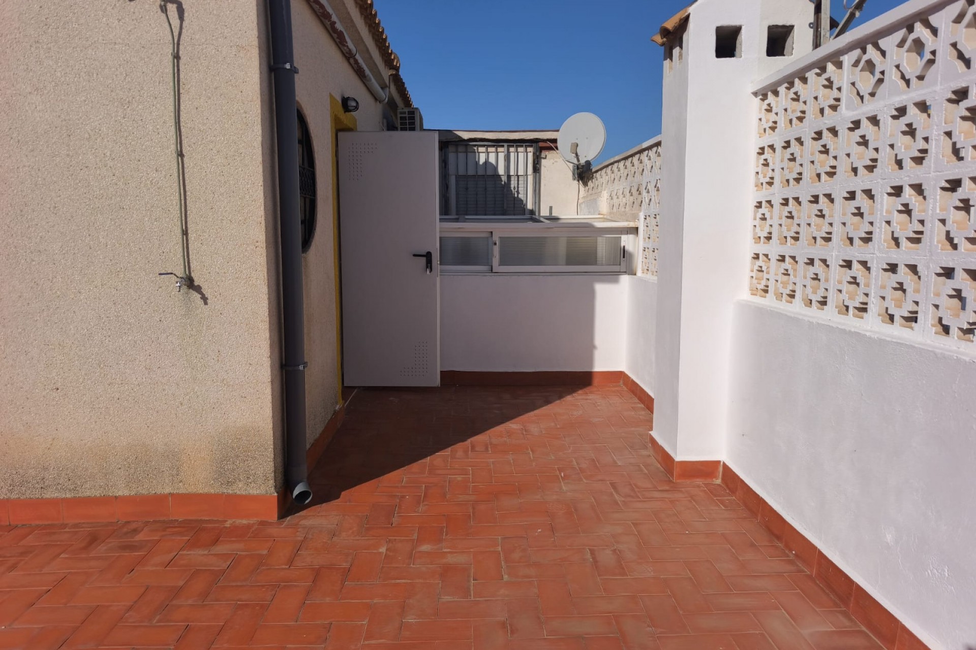Reventa - Bungalow -
Orihuela Costa - Punta Prima